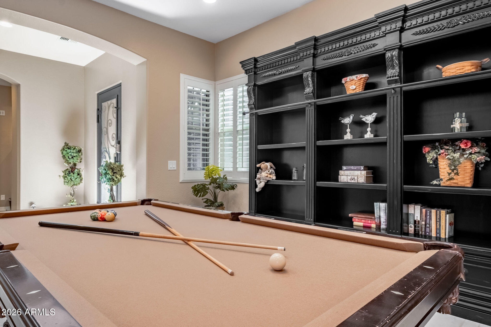 1988 E Blackhawk Drive