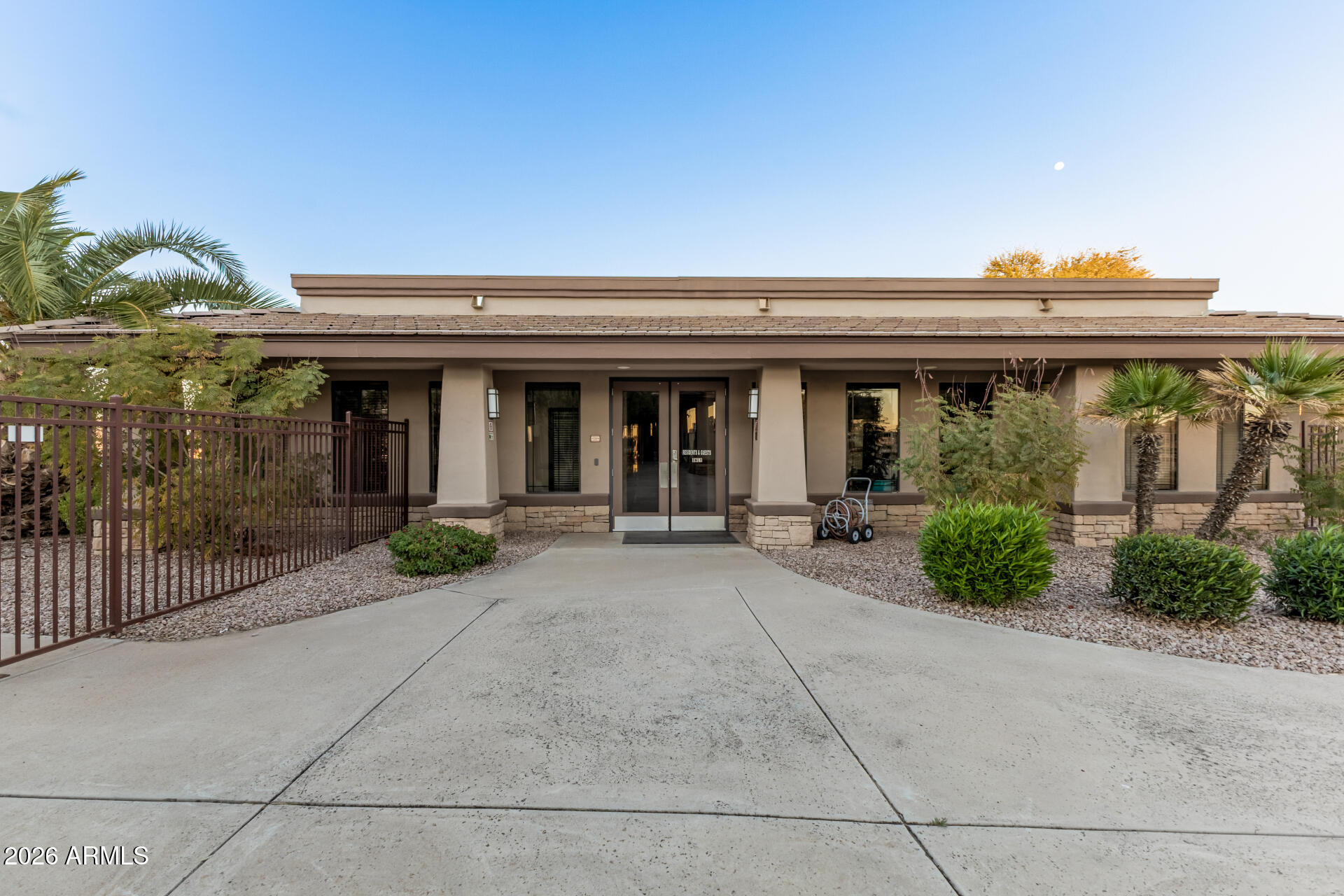 6680 S Tamarron Way