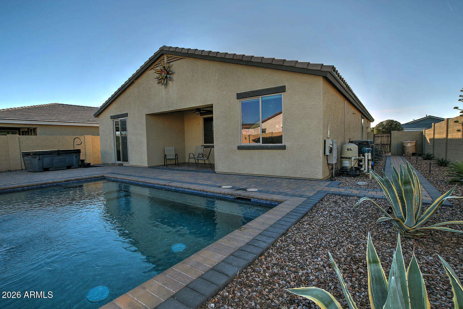 537 S 200TH Avenue