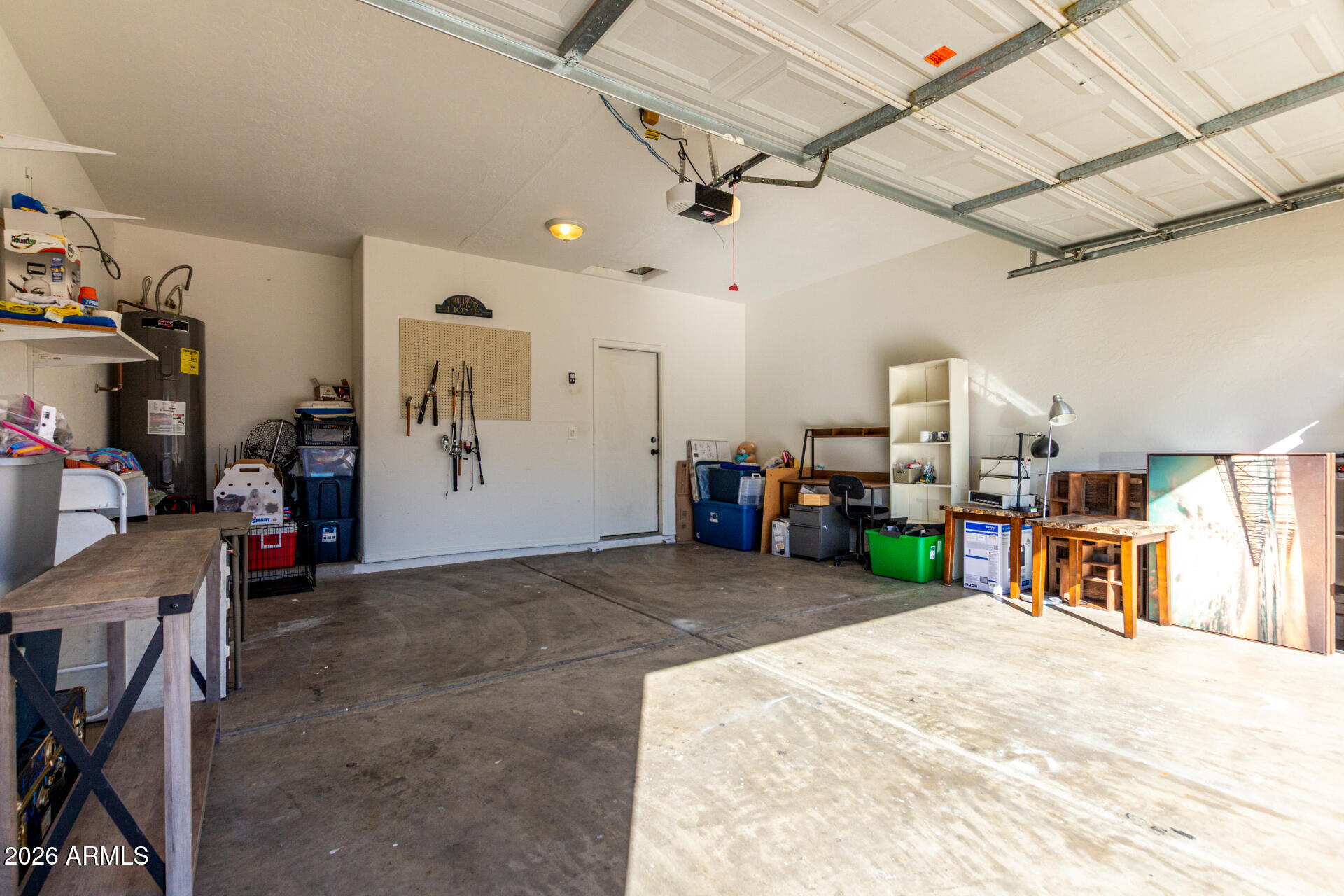 812 W SAINT CHARLES Avenue