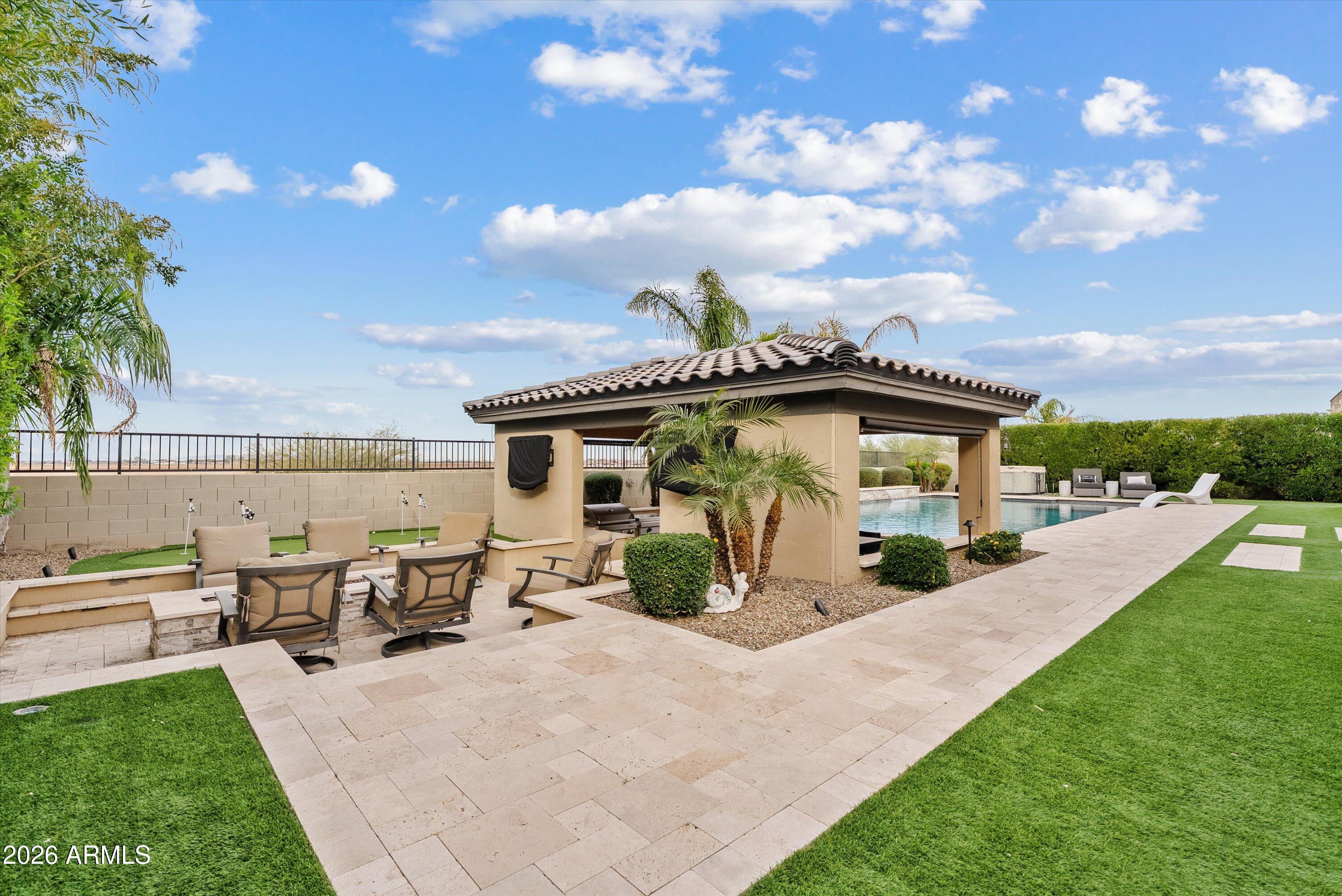 7002 S PORTLAND Avenue