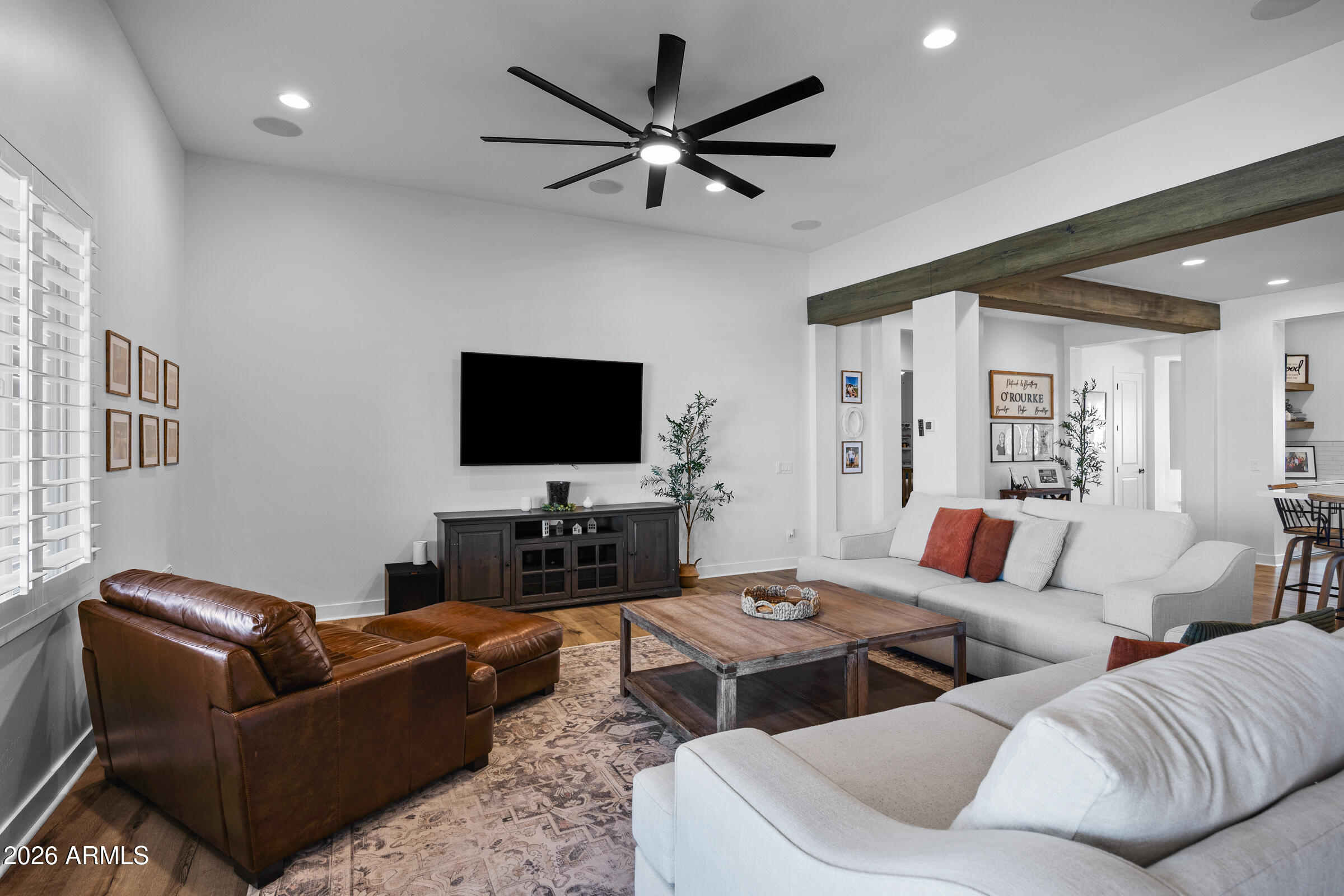 23120 E VIA LAS BRISAS