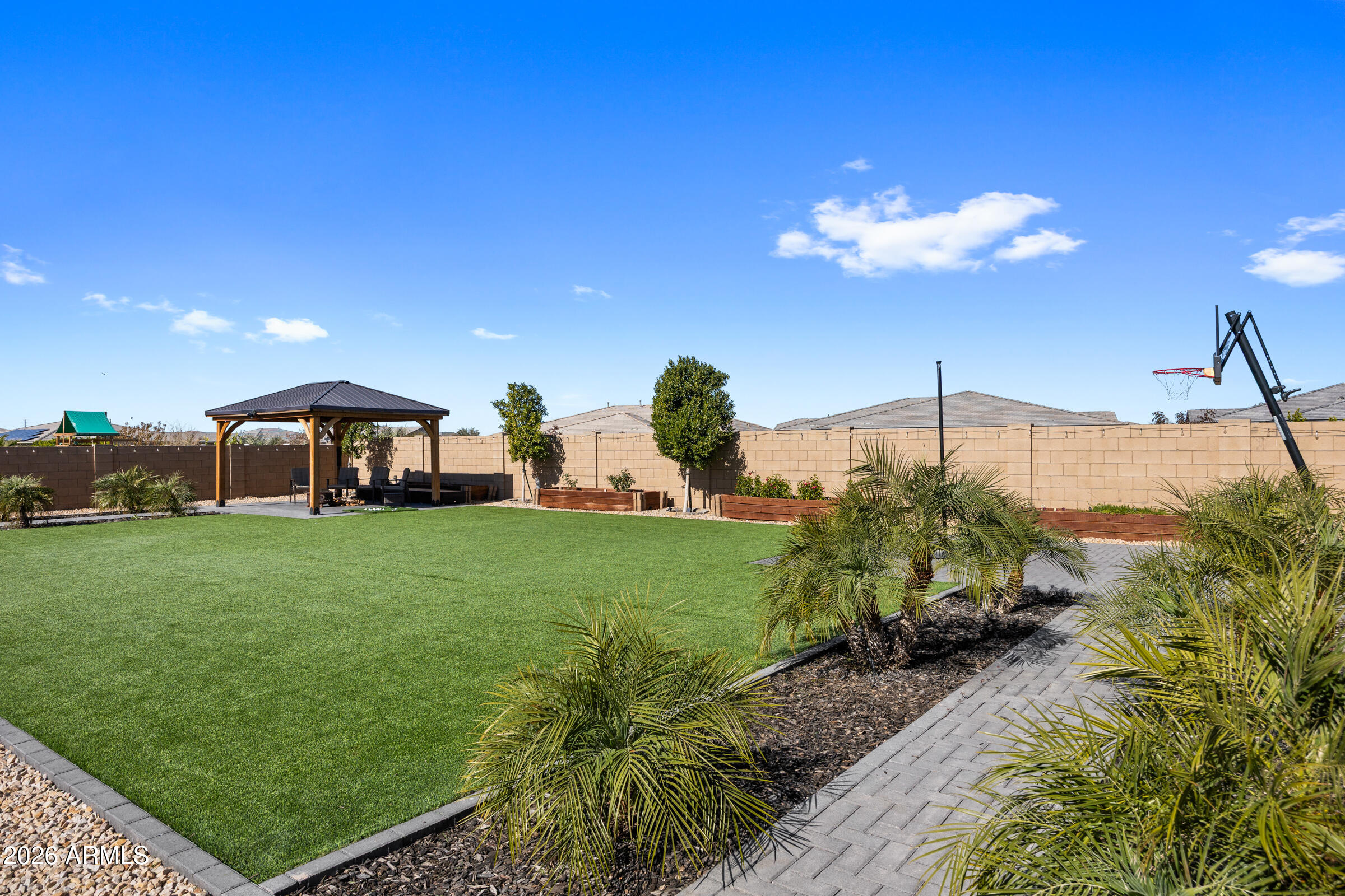 23120 E VIA LAS BRISAS