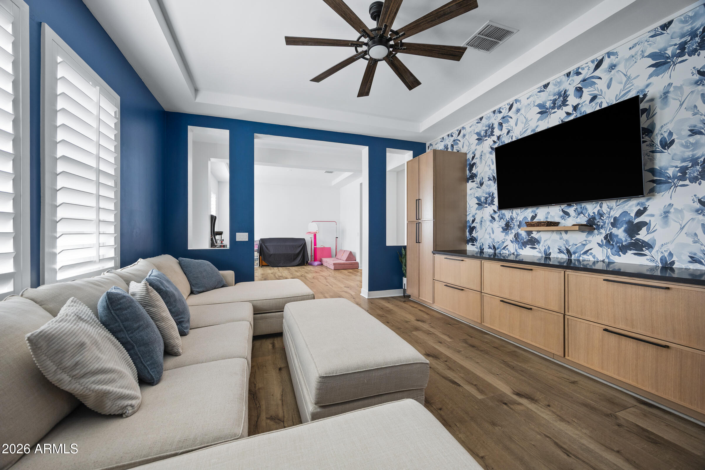 23120 E VIA LAS BRISAS