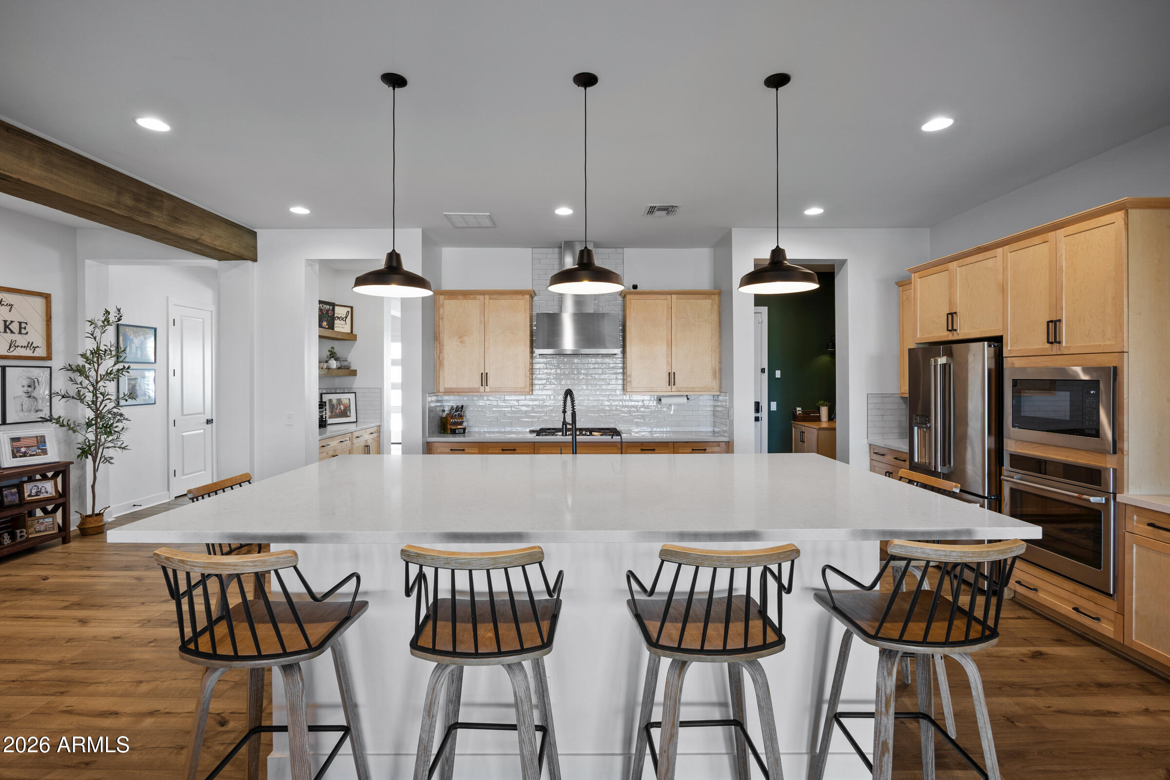 23120 E VIA LAS BRISAS