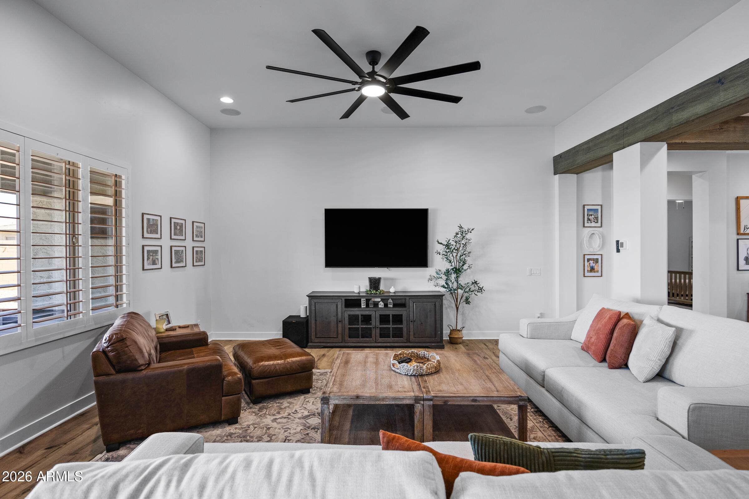 23120 E VIA LAS BRISAS