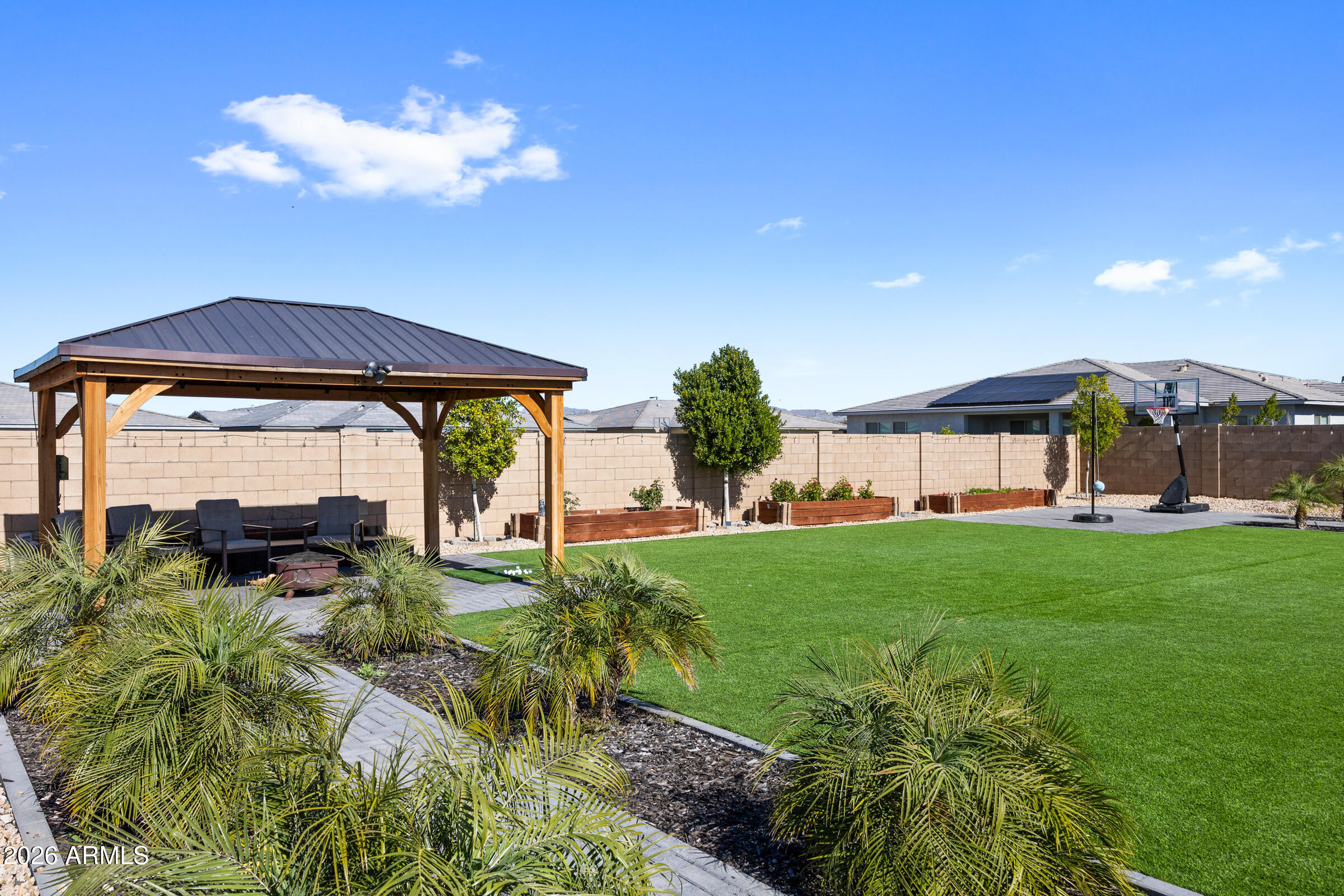 23120 E VIA LAS BRISAS