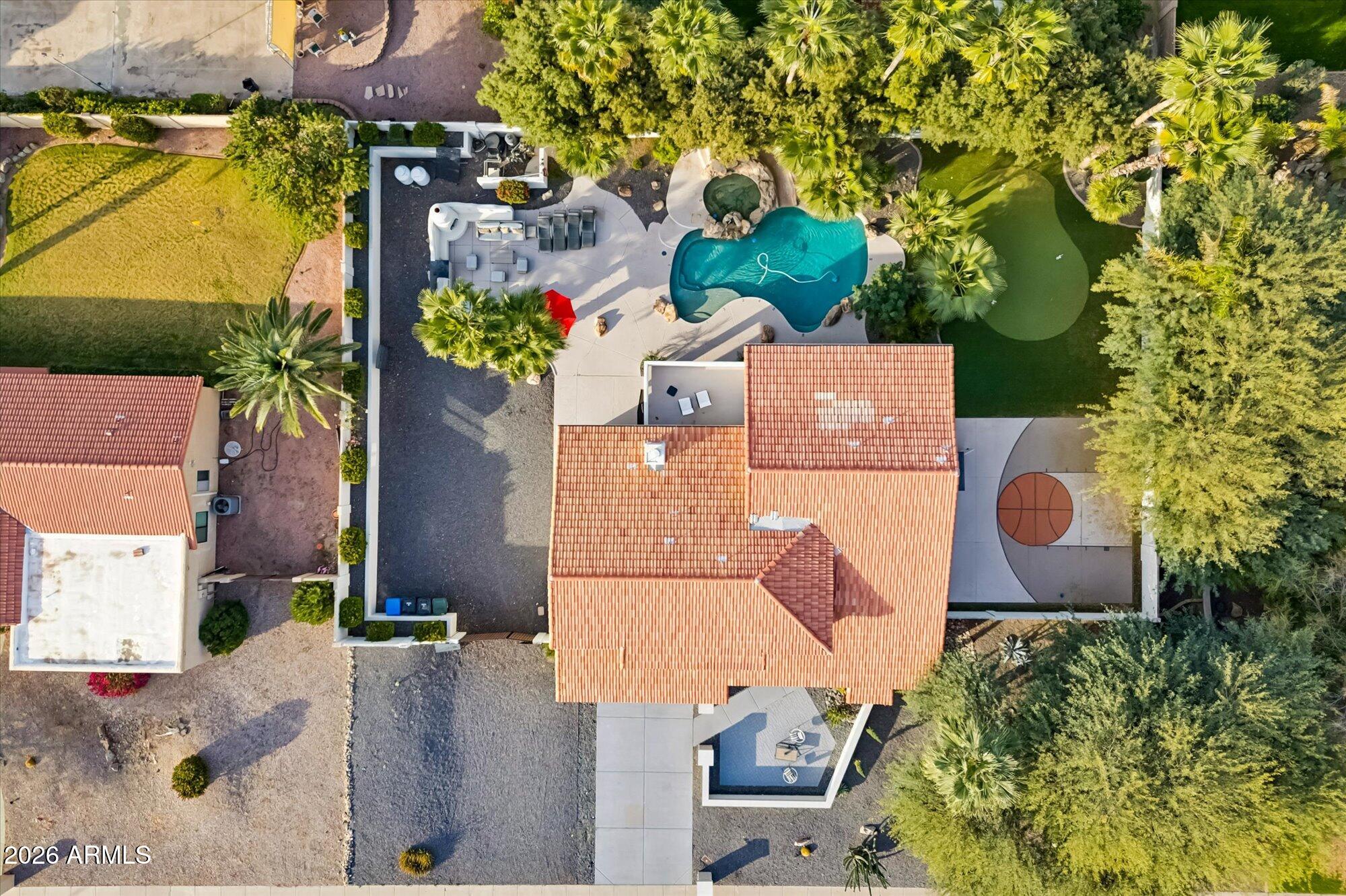 2814 E EVANS Drive