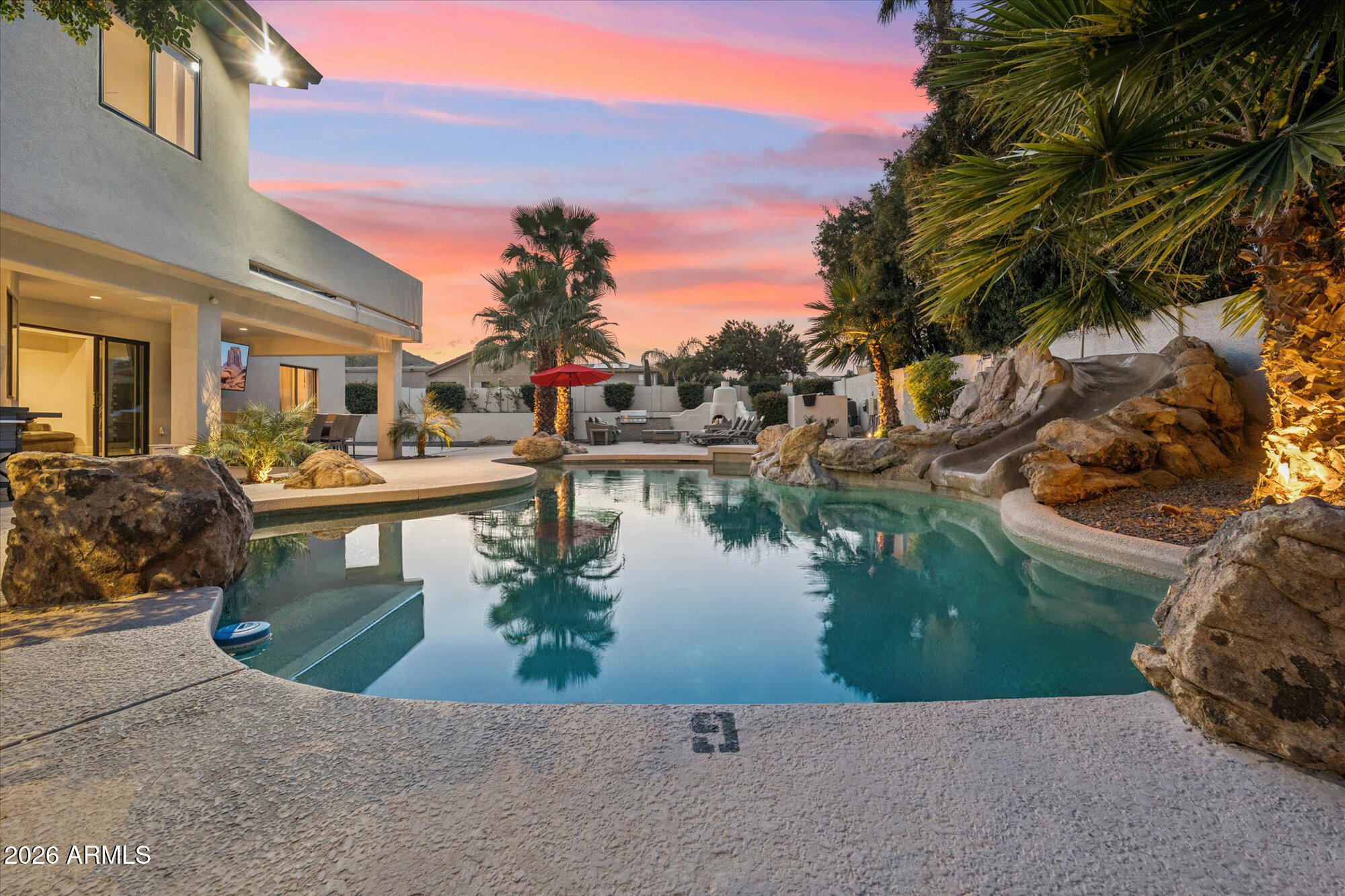 2814 E EVANS Drive