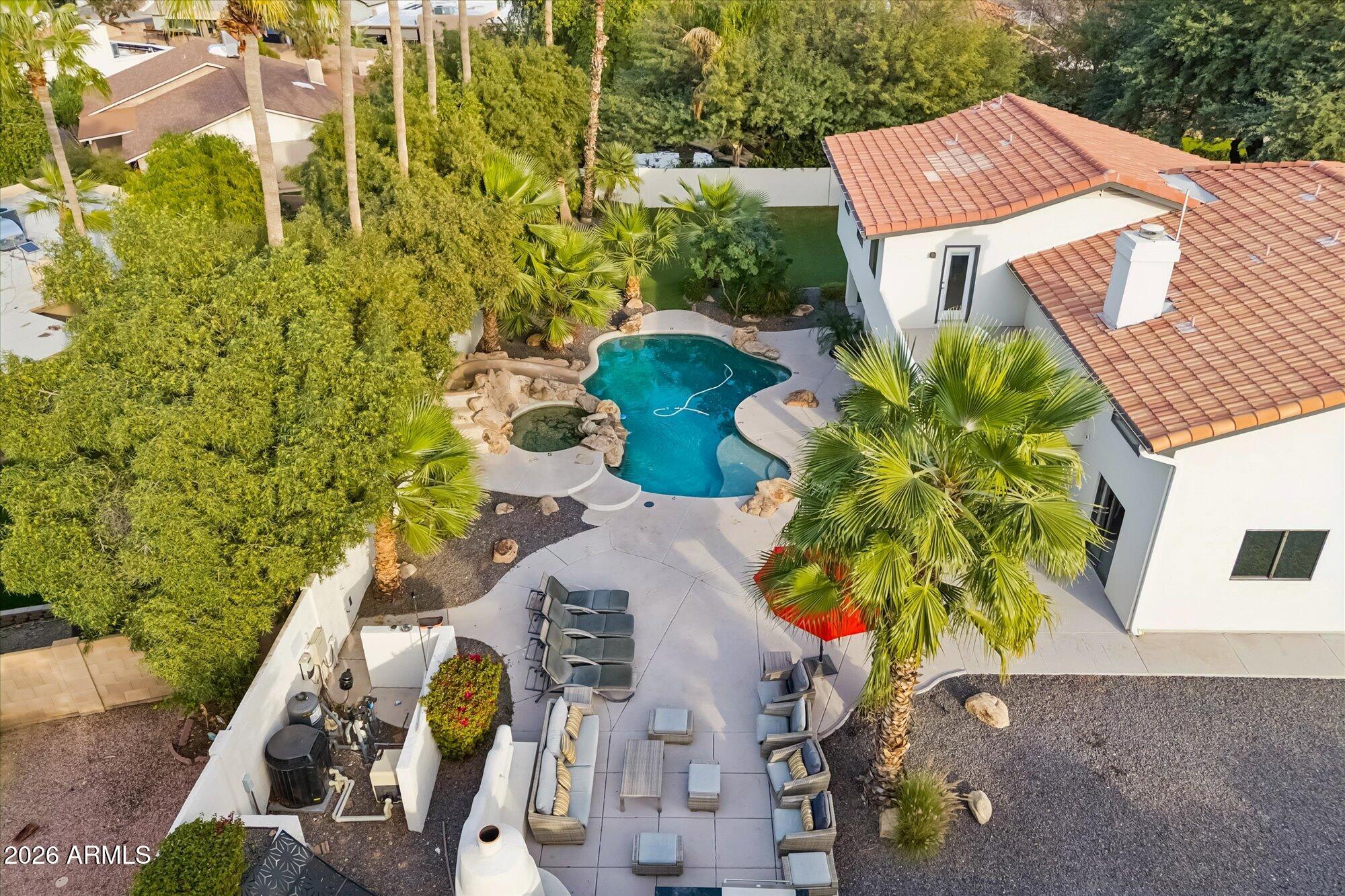 2814 E EVANS Drive