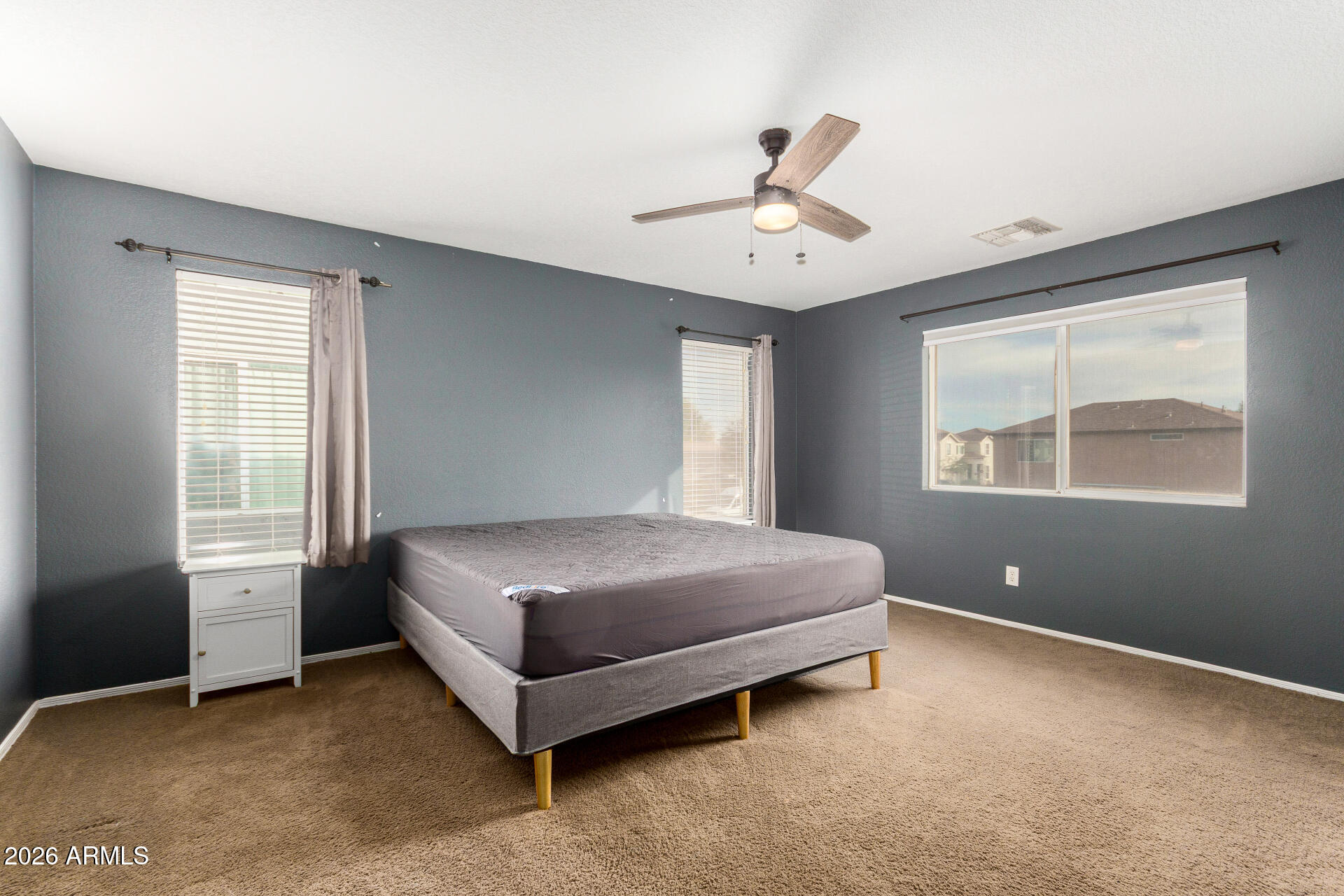 4967 E MEADOW LARK Way