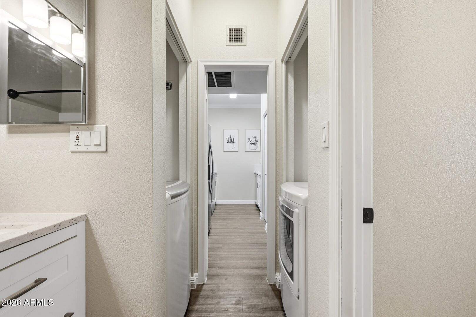 1126 W ELLIOT Road 1003