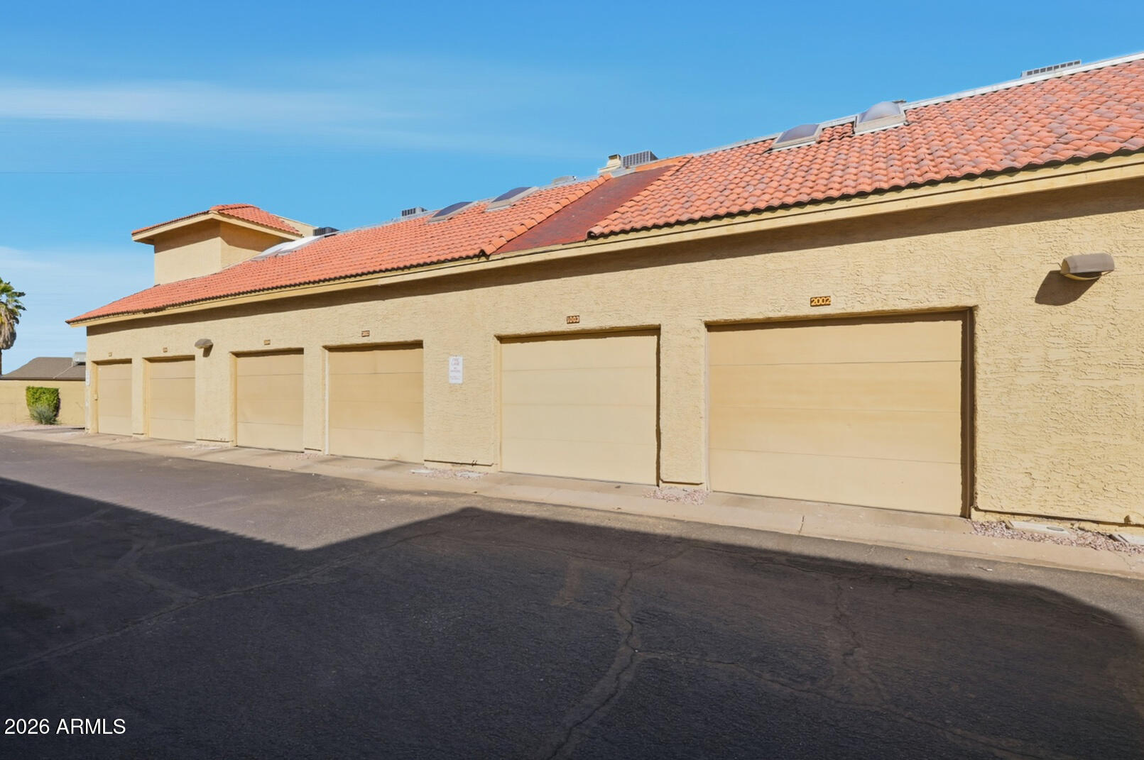 1126 W ELLIOT Road 1003