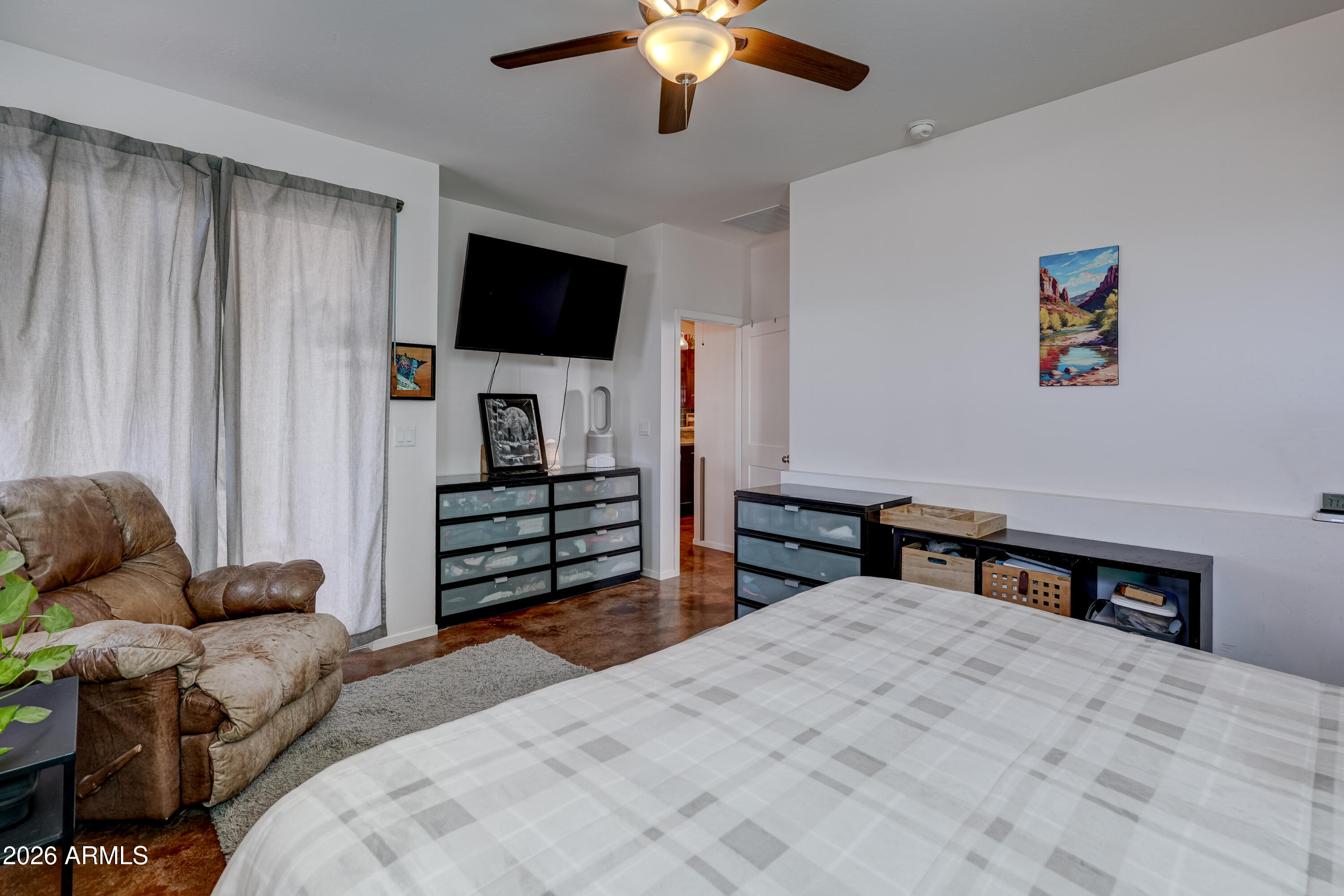 2771 S COUNTRY HILL Road