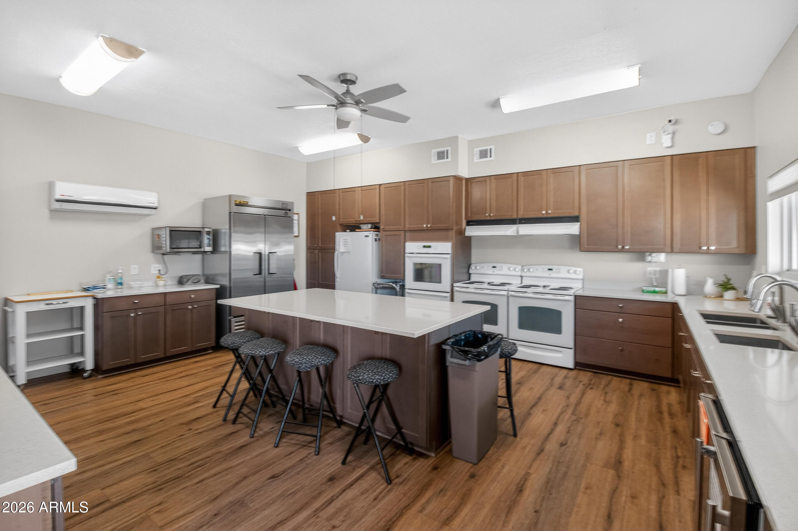 5735 E MCDOWELL Road 26