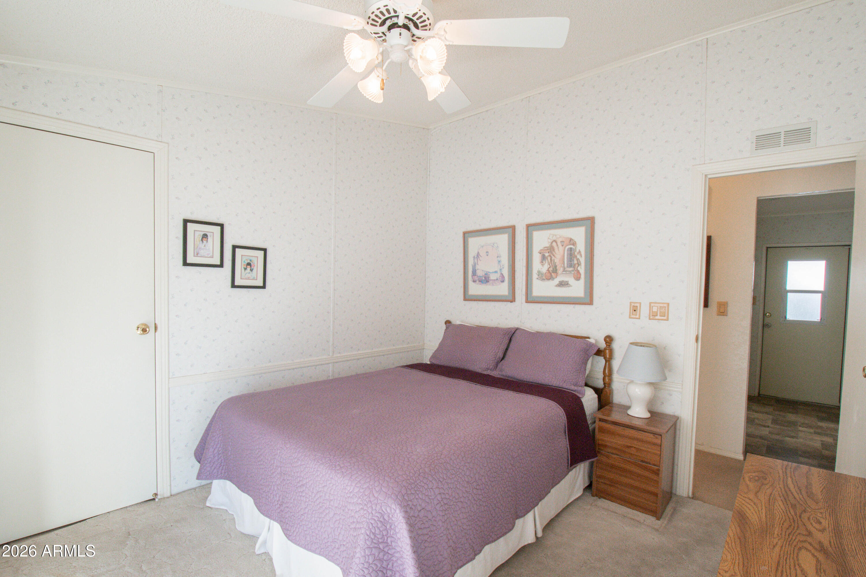5735 E MCDOWELL Road 26