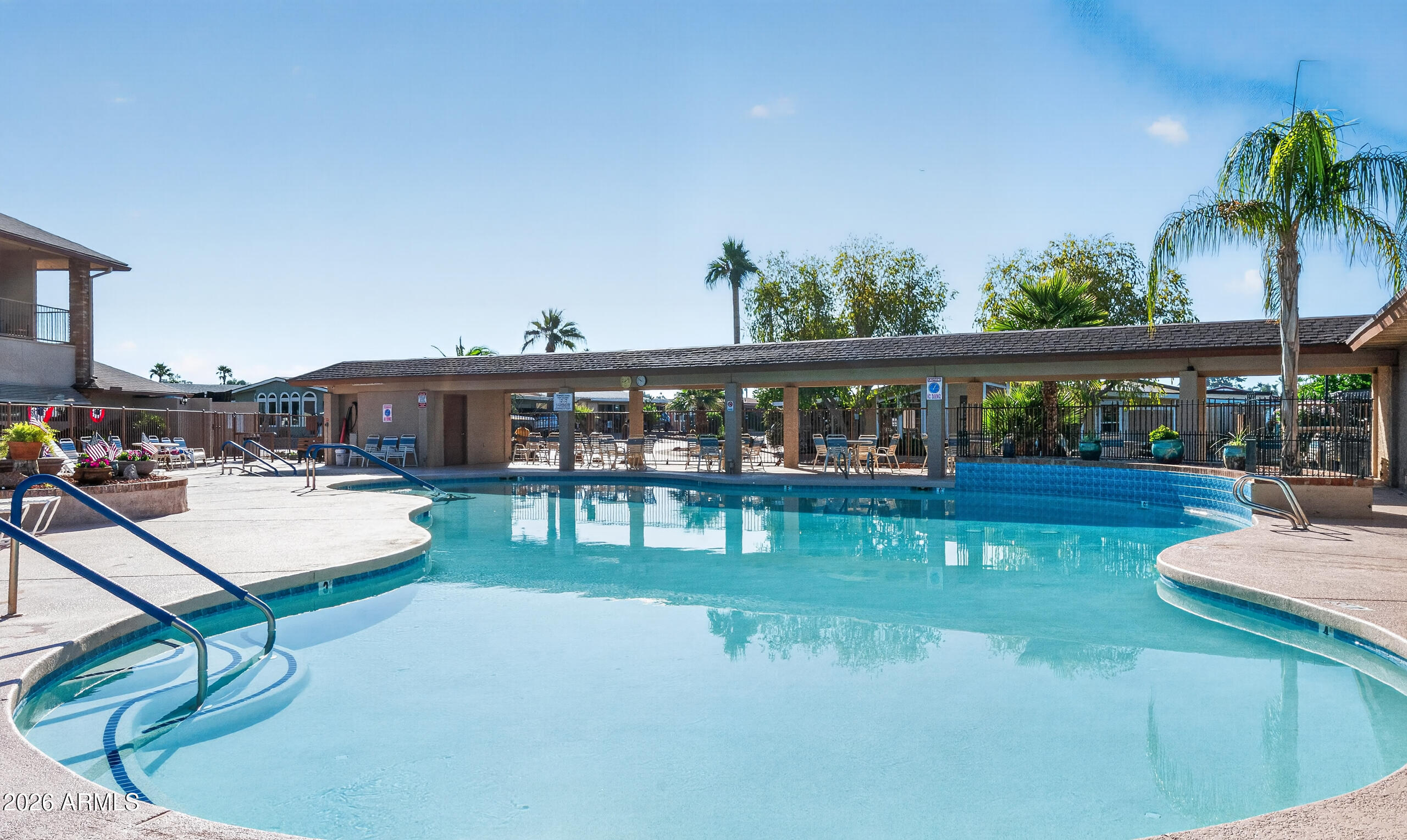 5735 E MCDOWELL Road 26