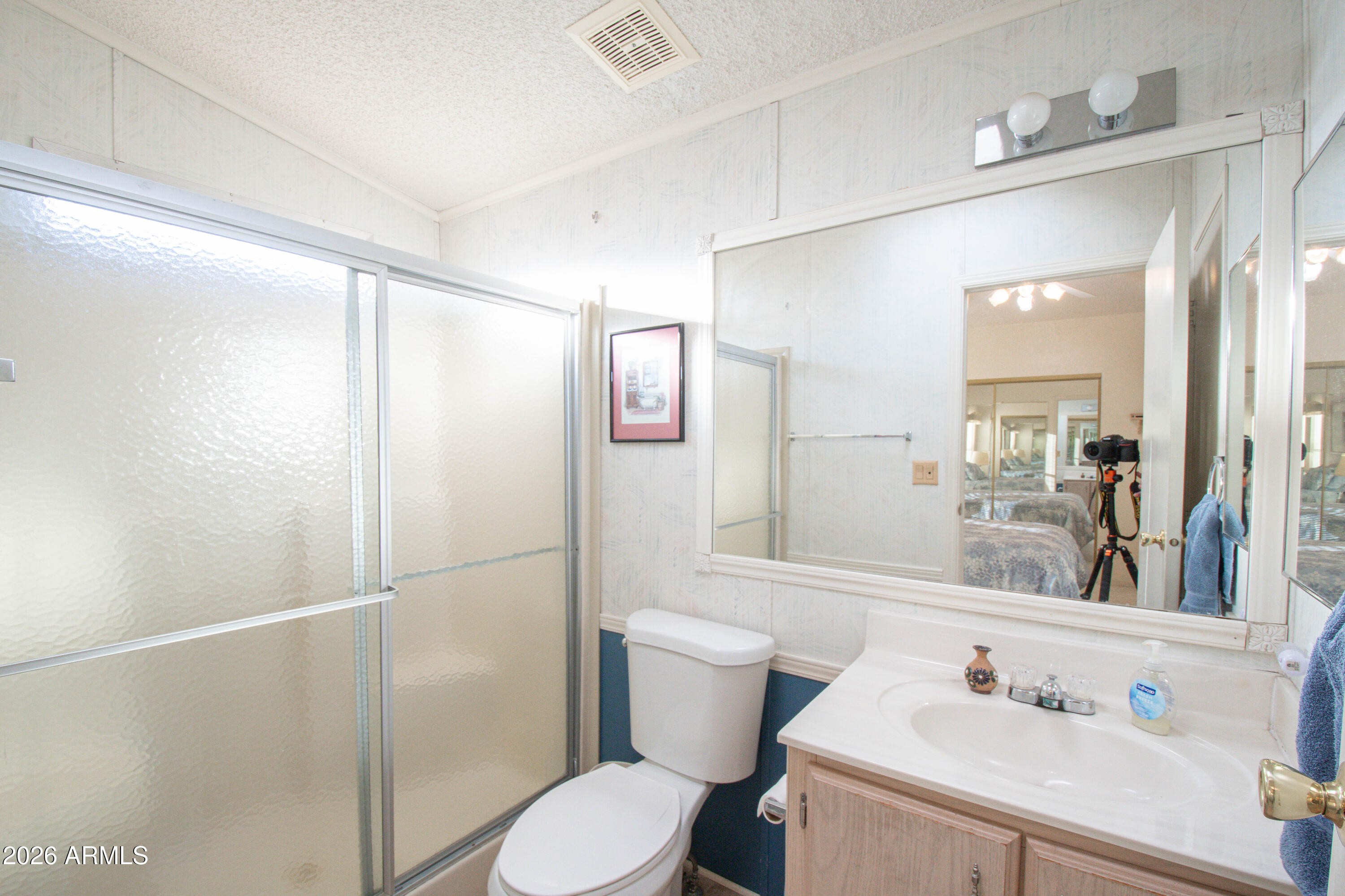 5735 E MCDOWELL Road 26