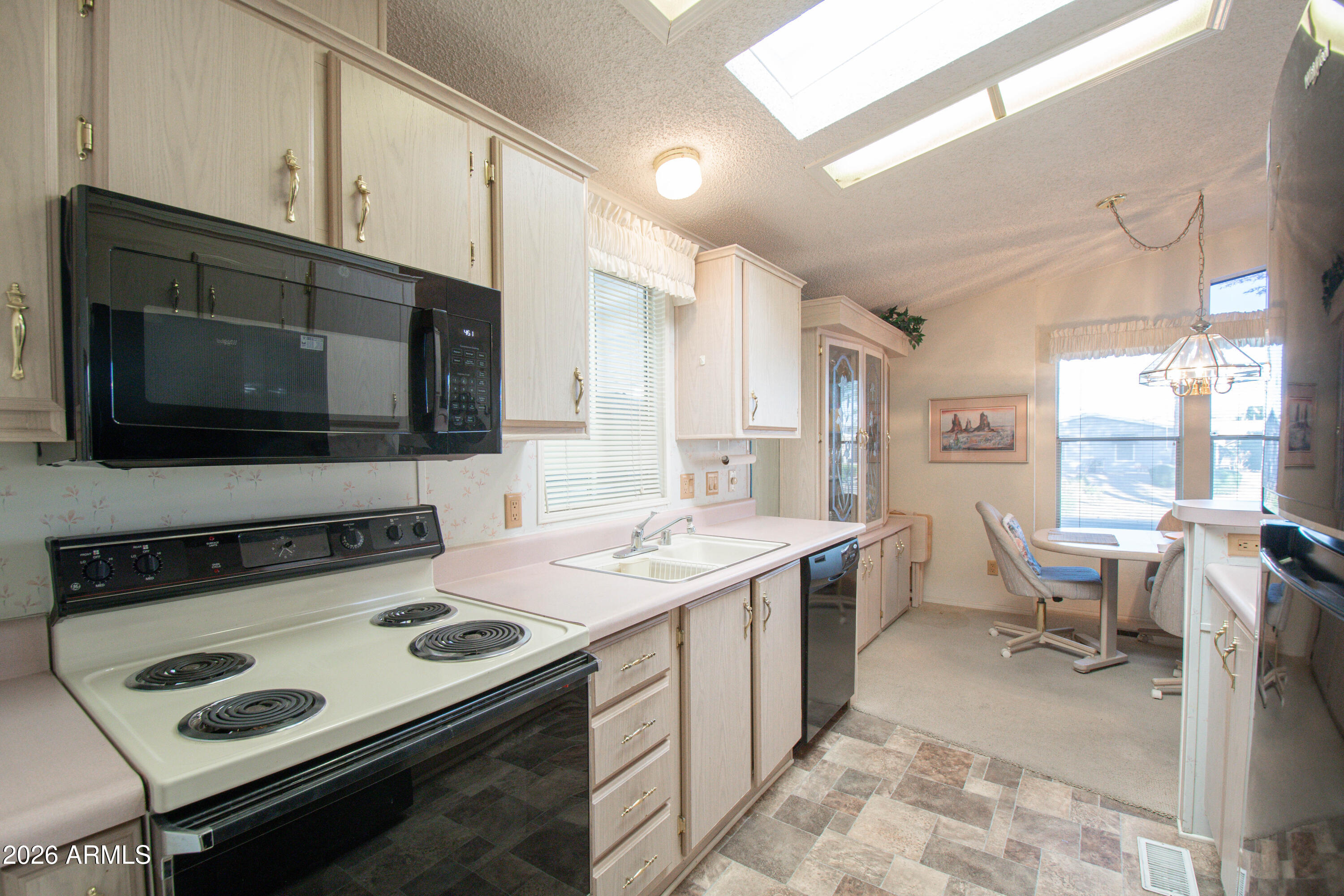 5735 E MCDOWELL Road 26