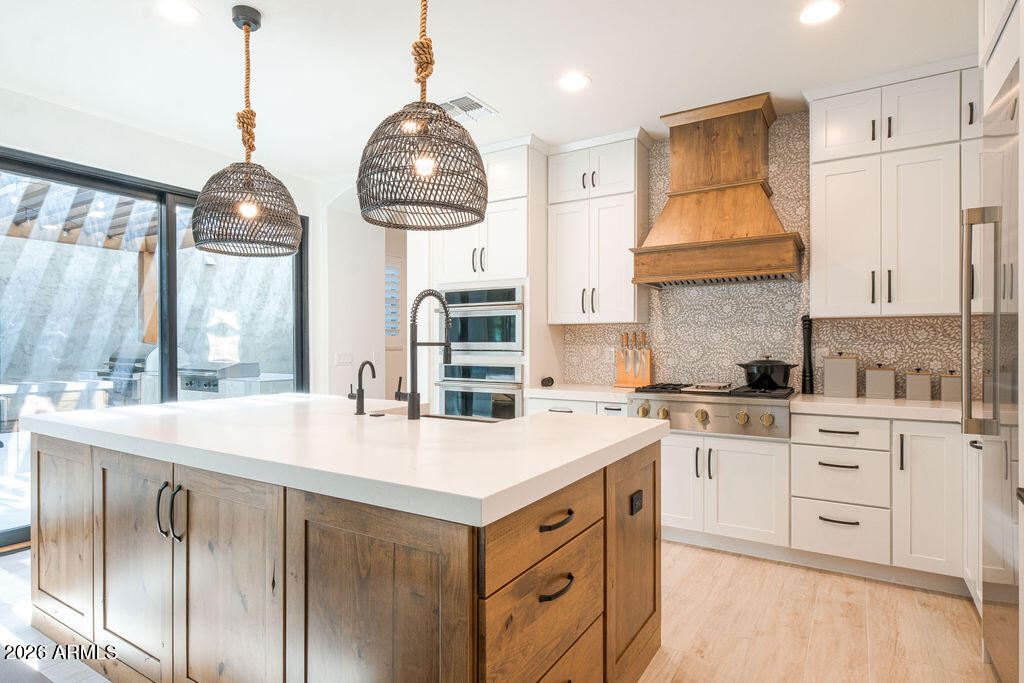 3923 E GALVESTON Street