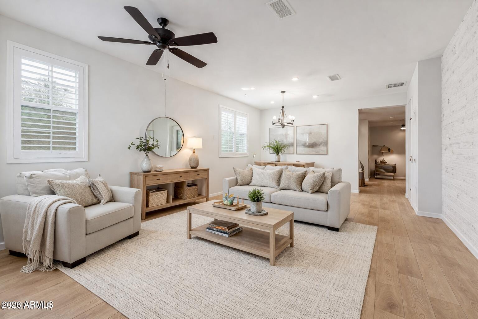 1711 W SATINWOOD Drive