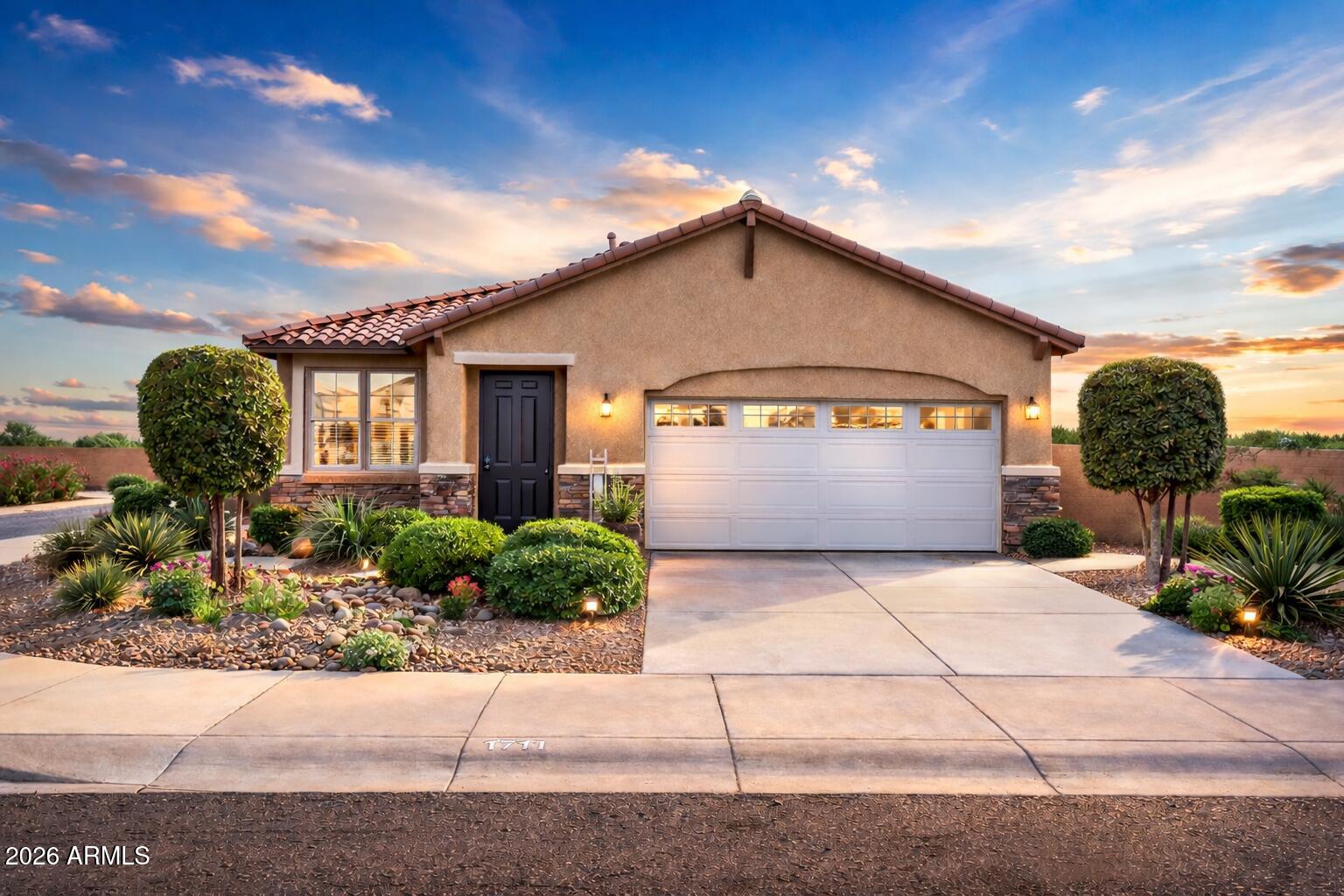 1711 W SATINWOOD Drive