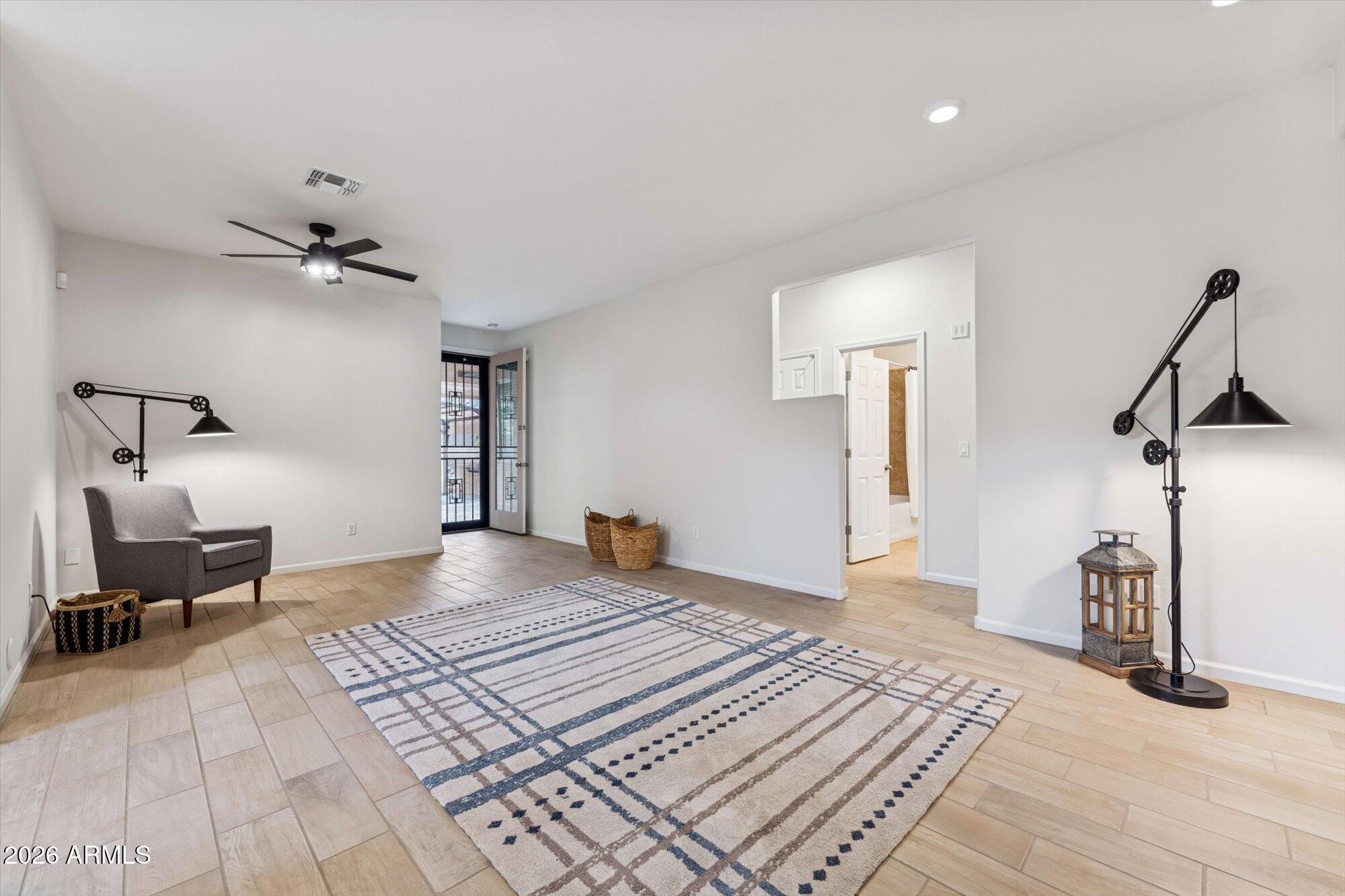 1711 W SATINWOOD Drive