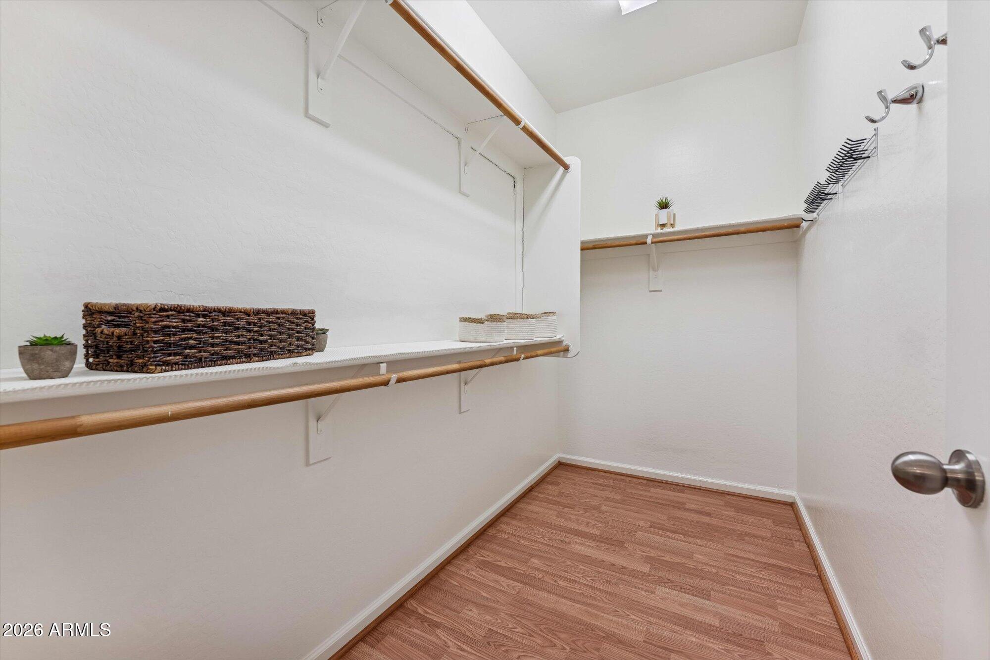 1711 W SATINWOOD Drive