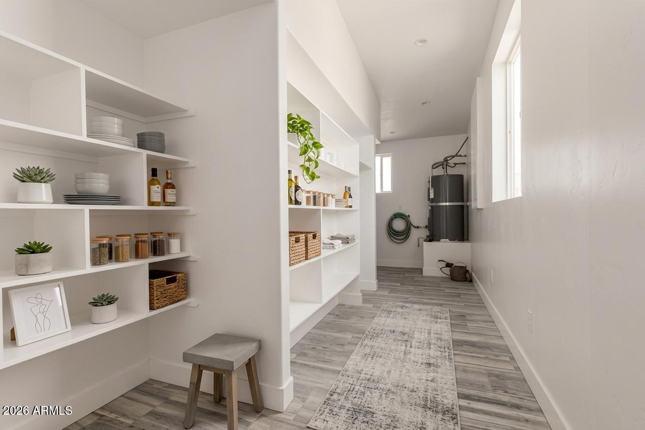 317 W FRONTIER Street