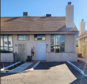 4240 N LONGVIEW Avenue 9