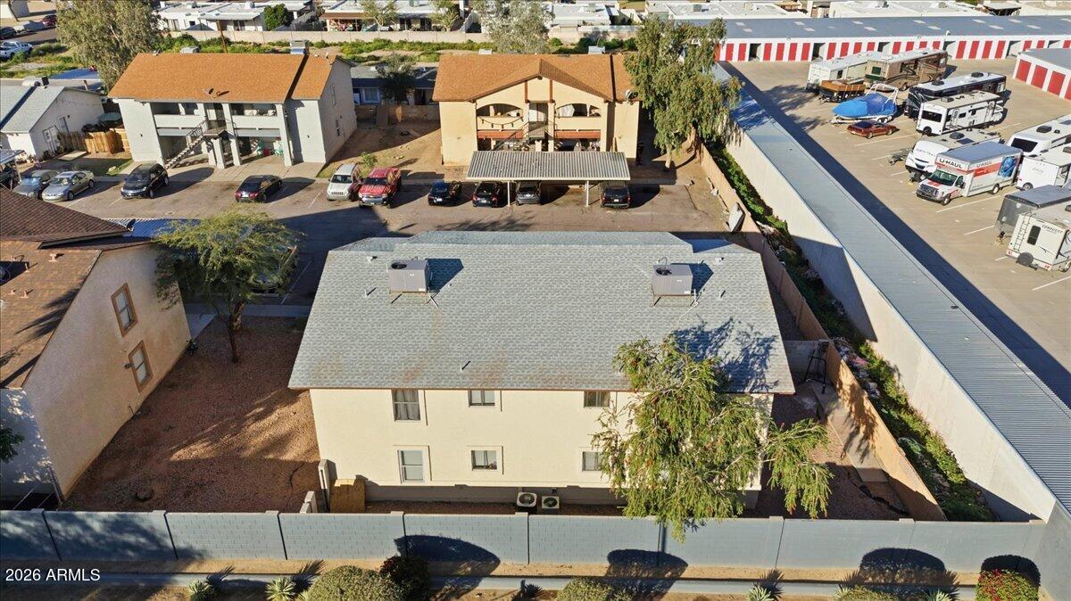 434 W IVYGLEN Street 105