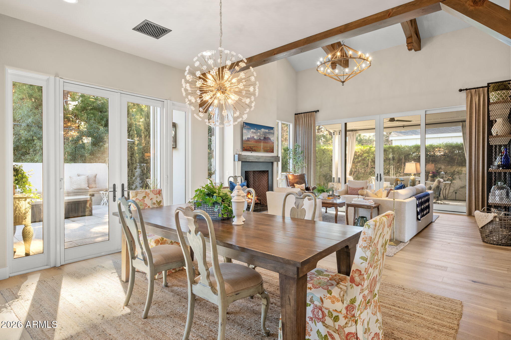 3715 E Sells Drive