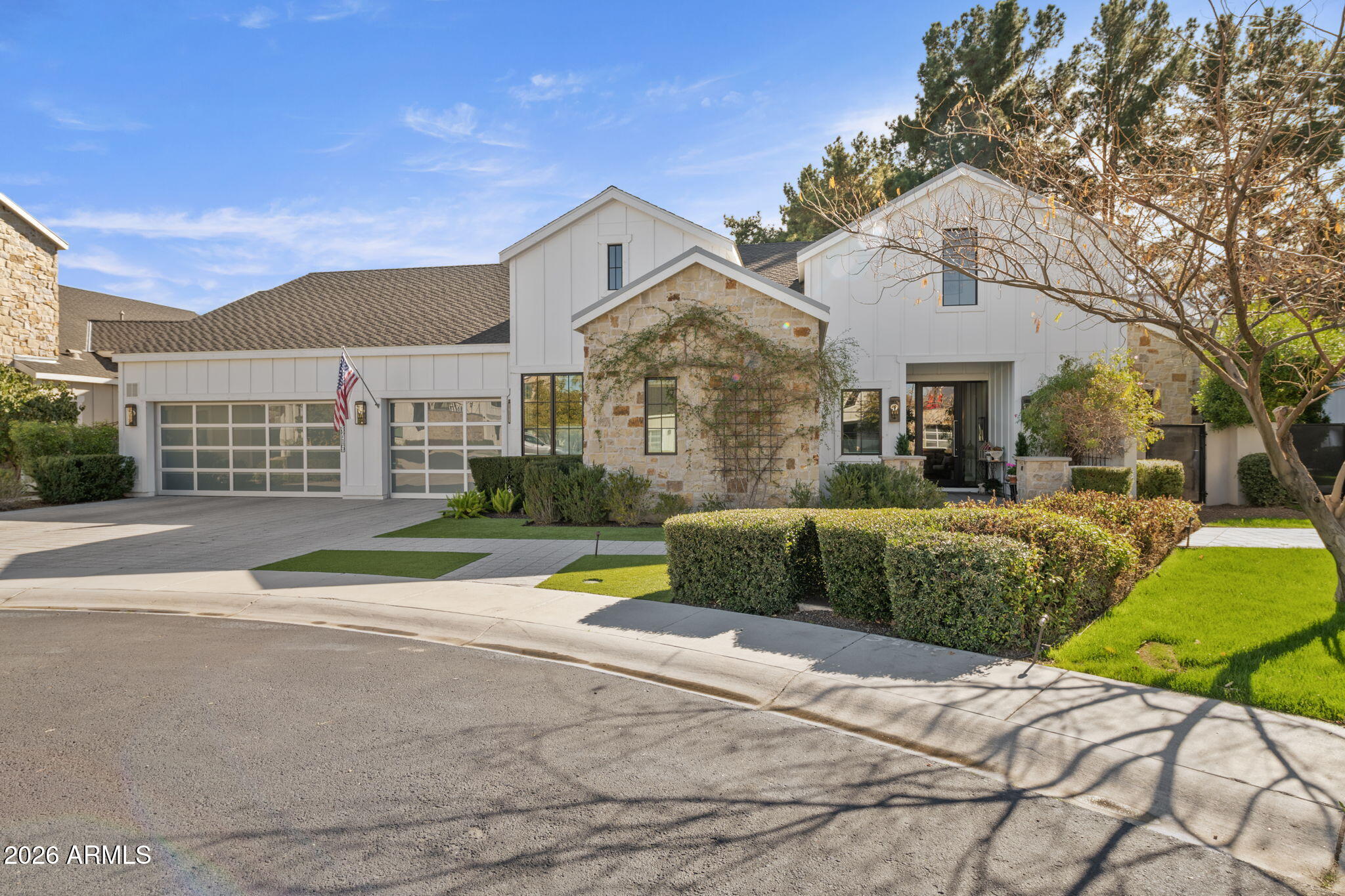 3715 E Sells Drive