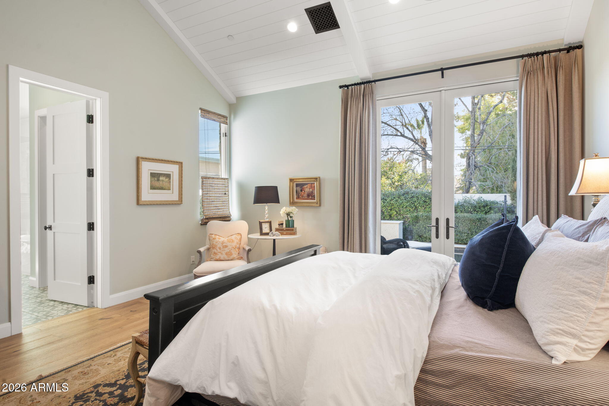 3715 E Sells Drive