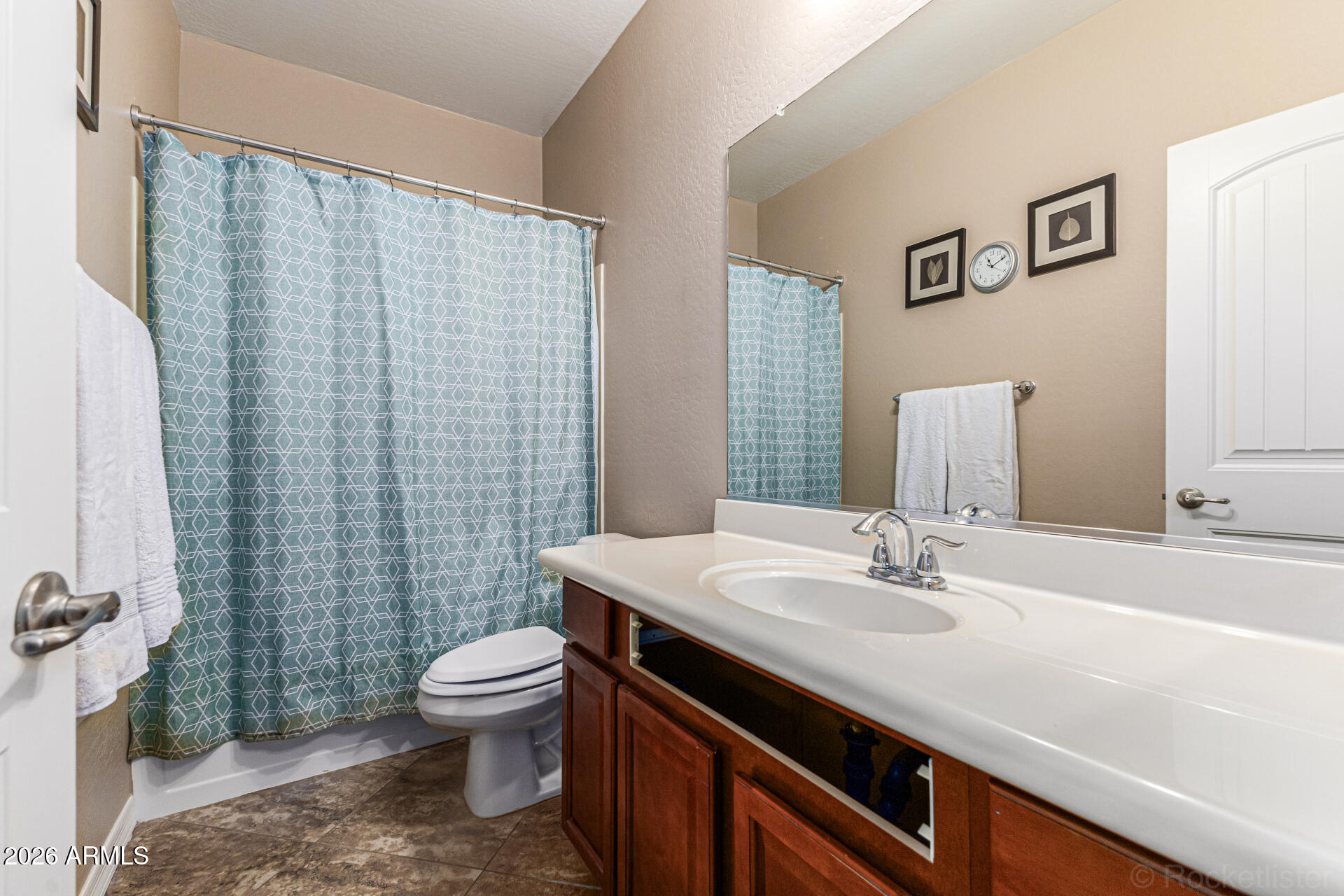 11339 E SABLE Avenue