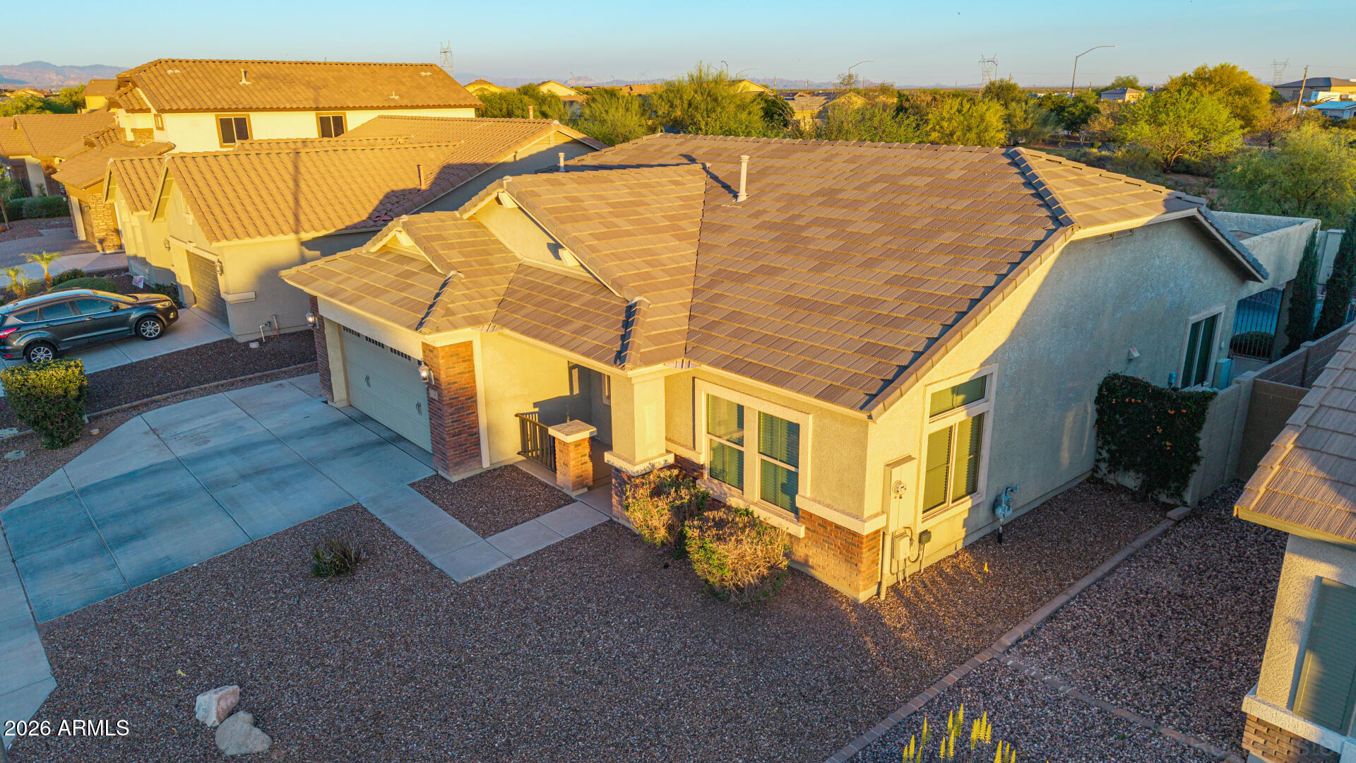 11339 E SABLE Avenue