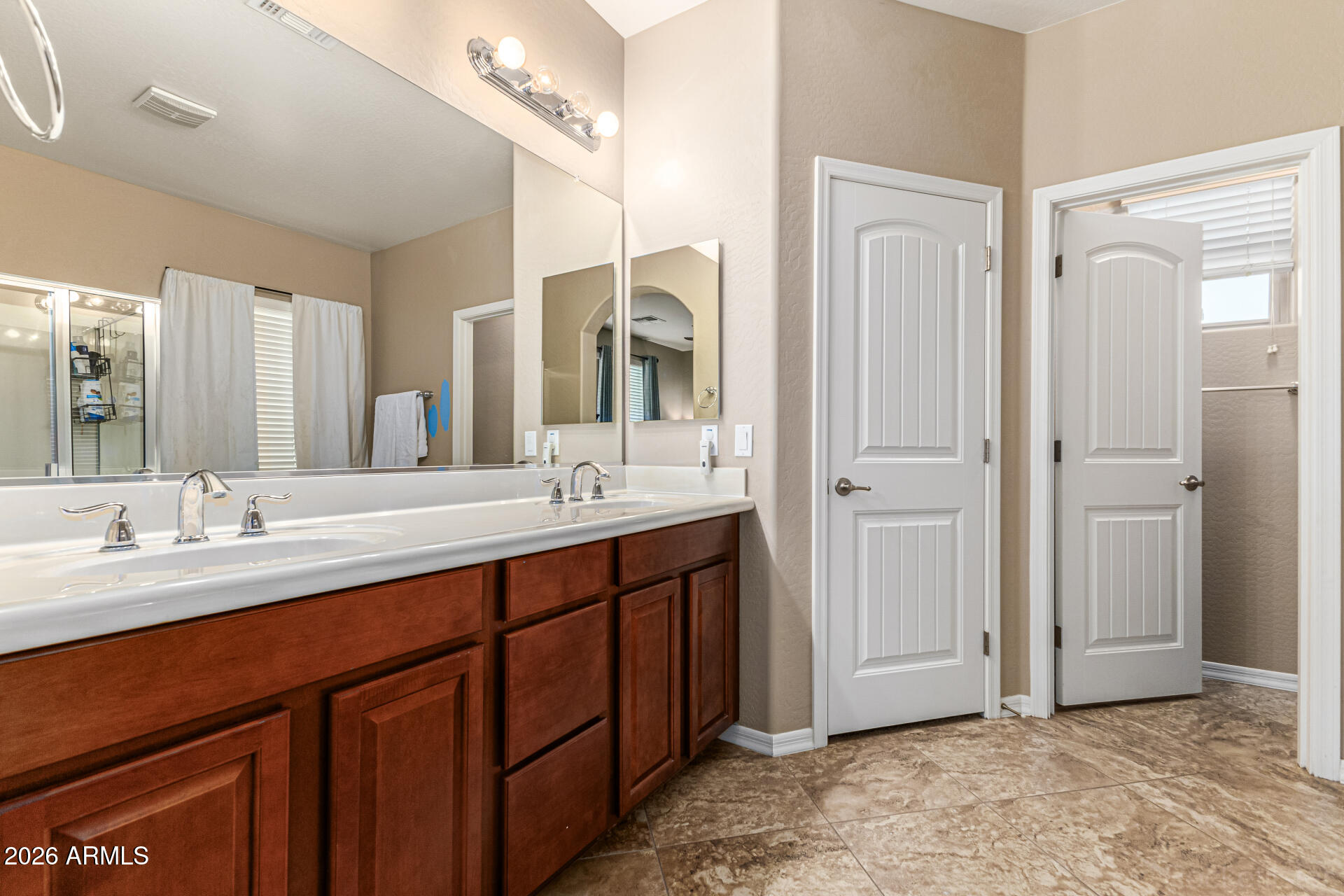 11339 E SABLE Avenue