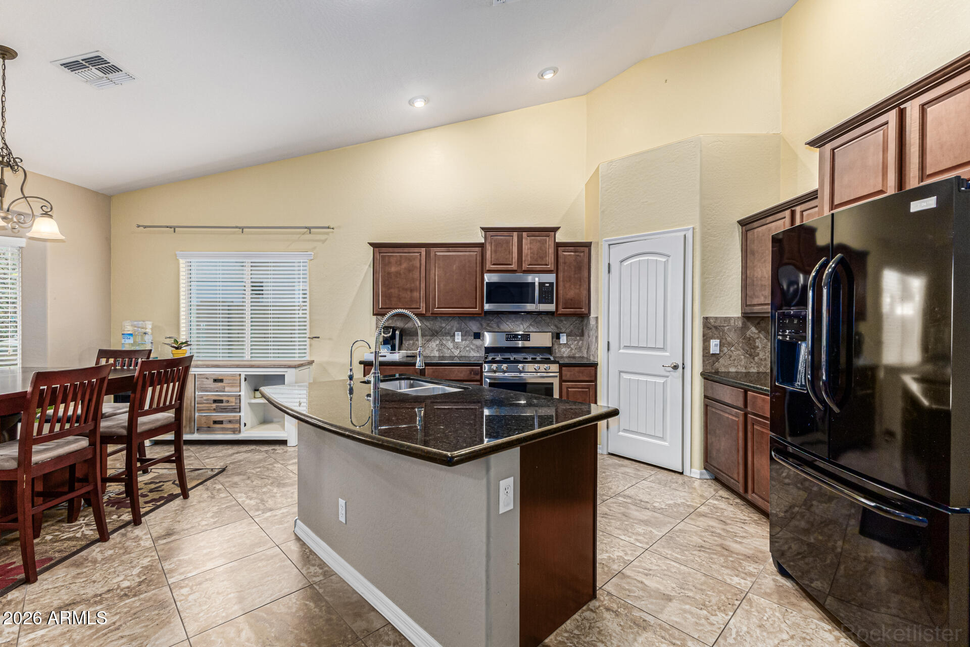 11339 E SABLE Avenue