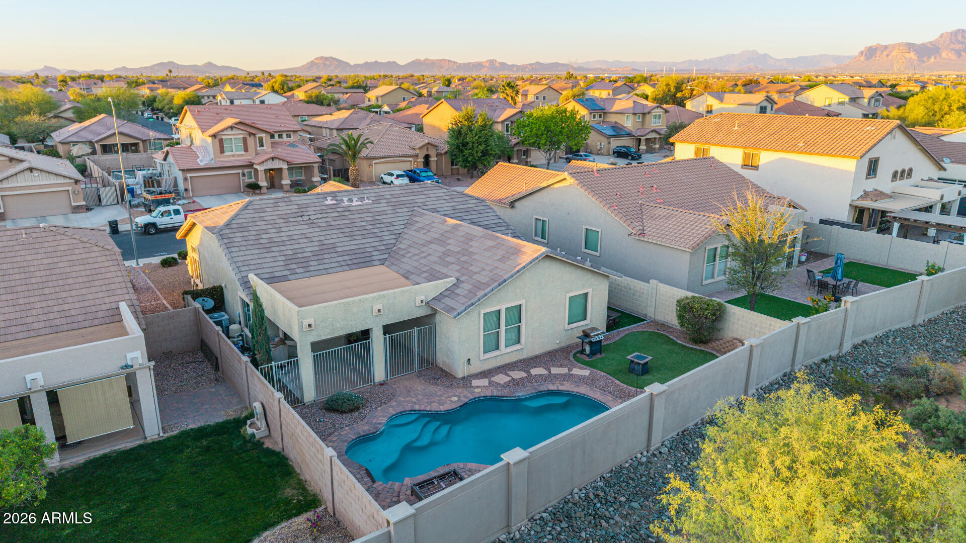 11339 E SABLE Avenue