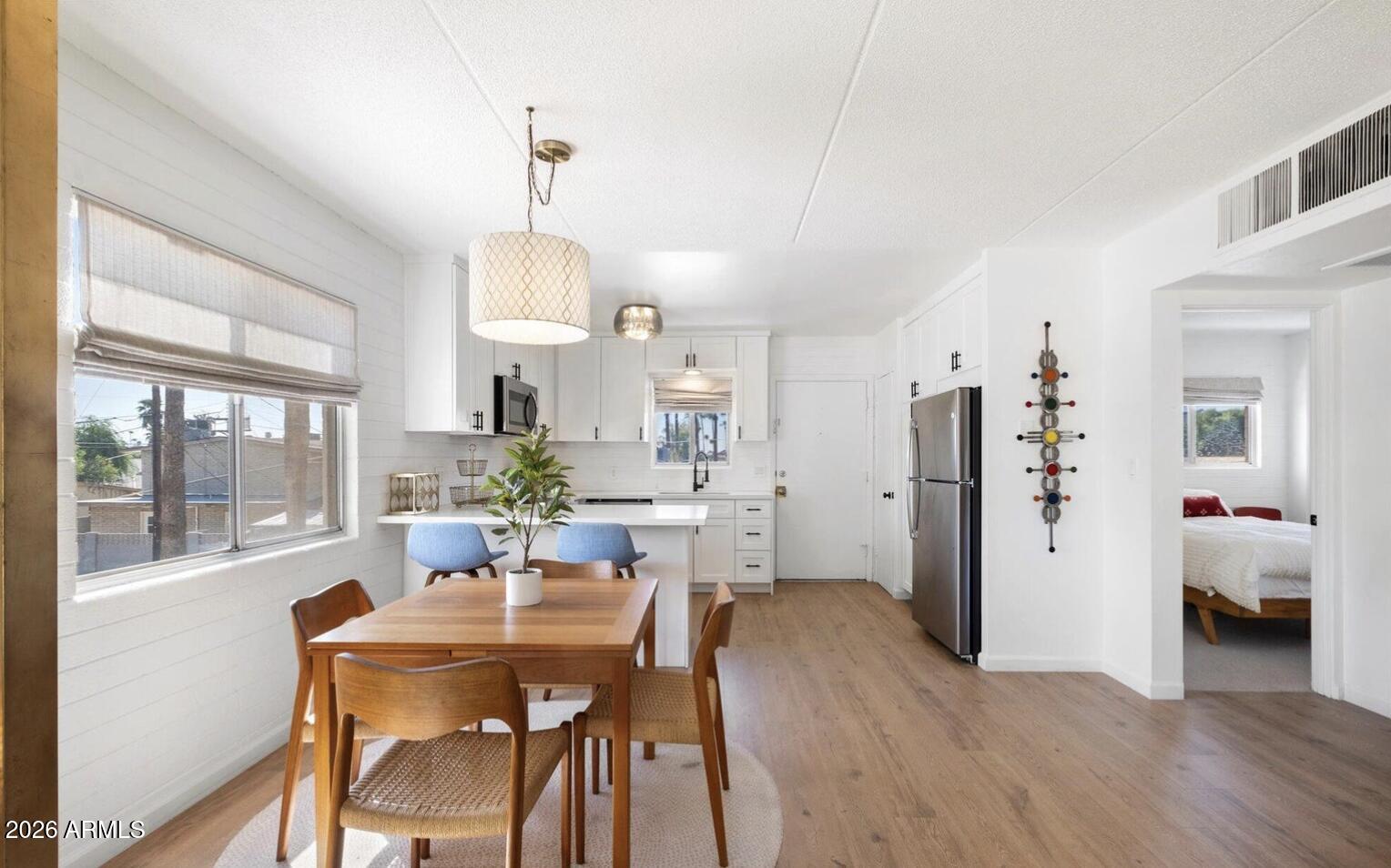 3737 E TURNEY Avenue 206