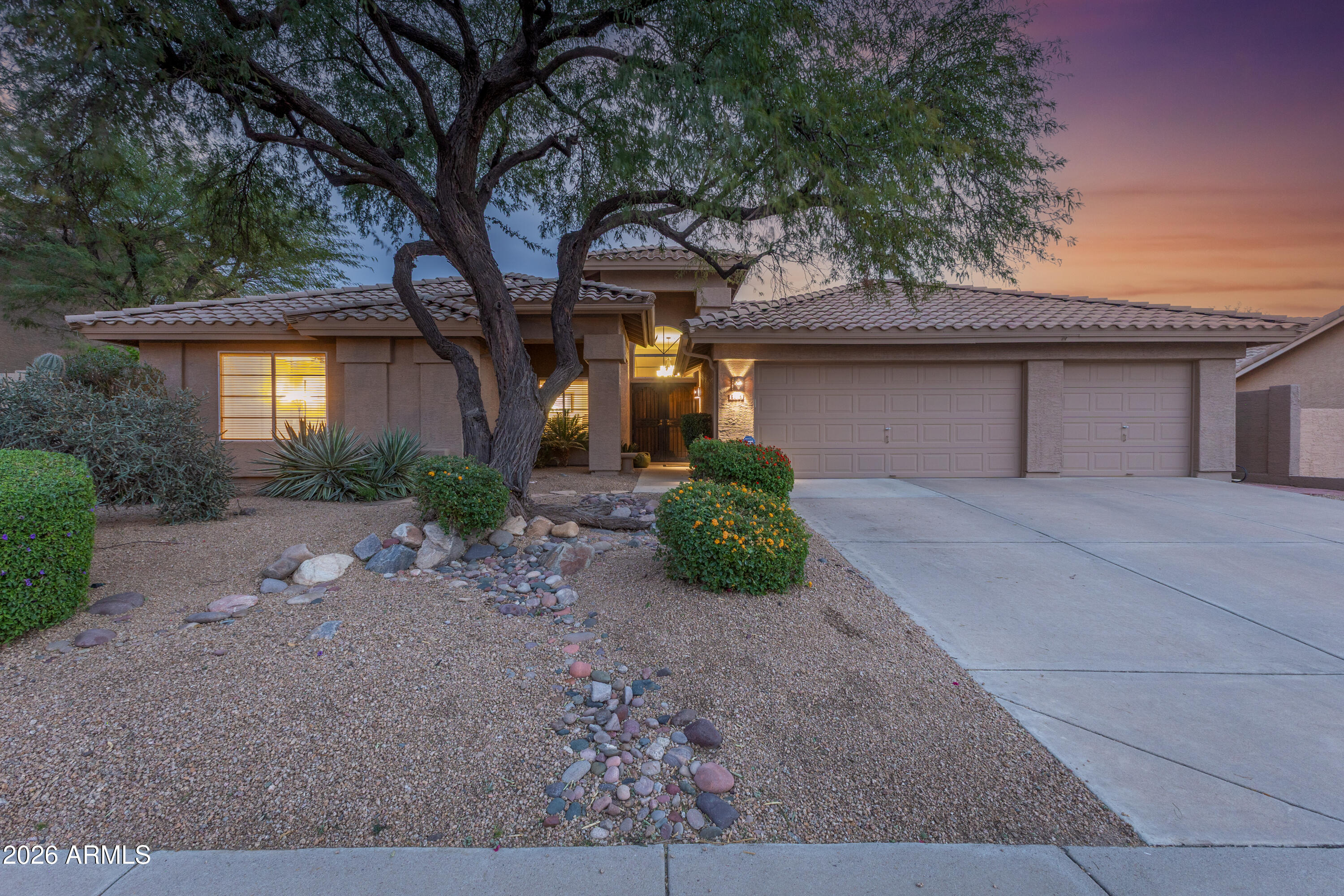 19059 N 94TH Place