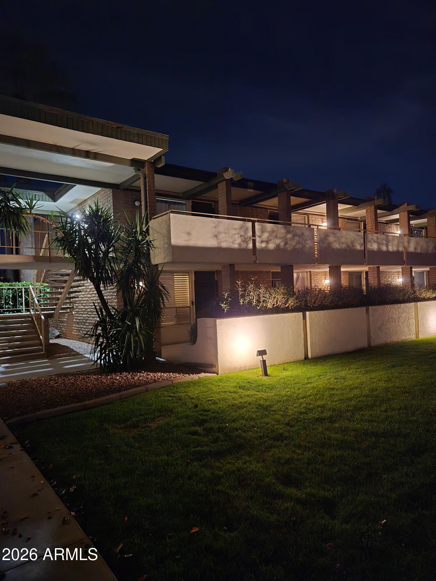 3737 E TURNEY Avenue 131