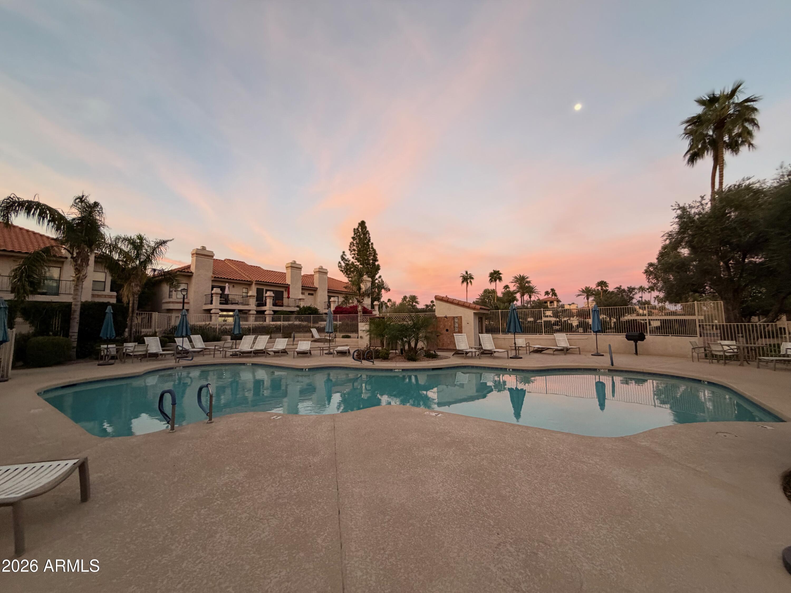 9705 E MOUNTAIN VIEW Road 1126