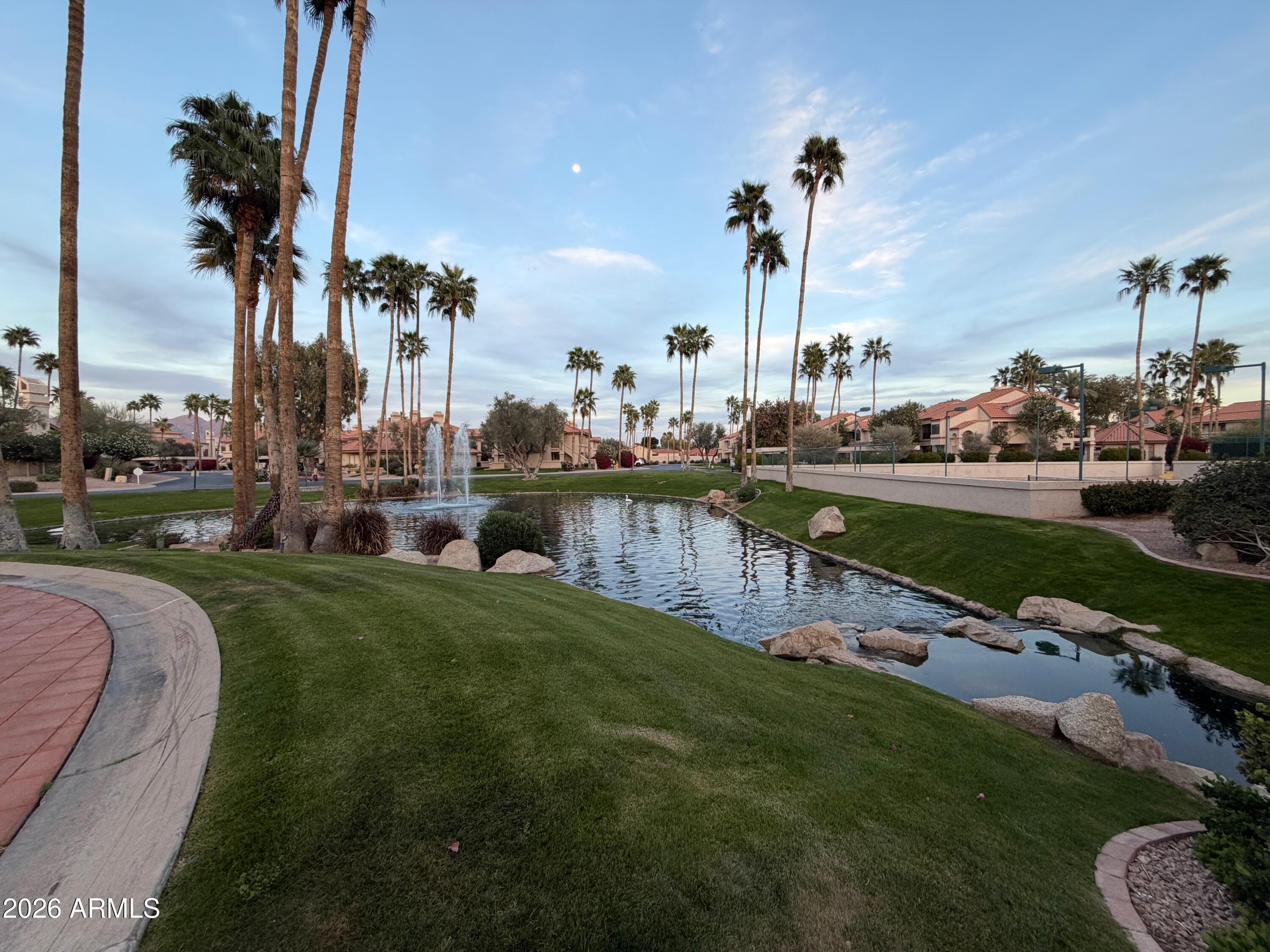 9705 E MOUNTAIN VIEW Road 1126