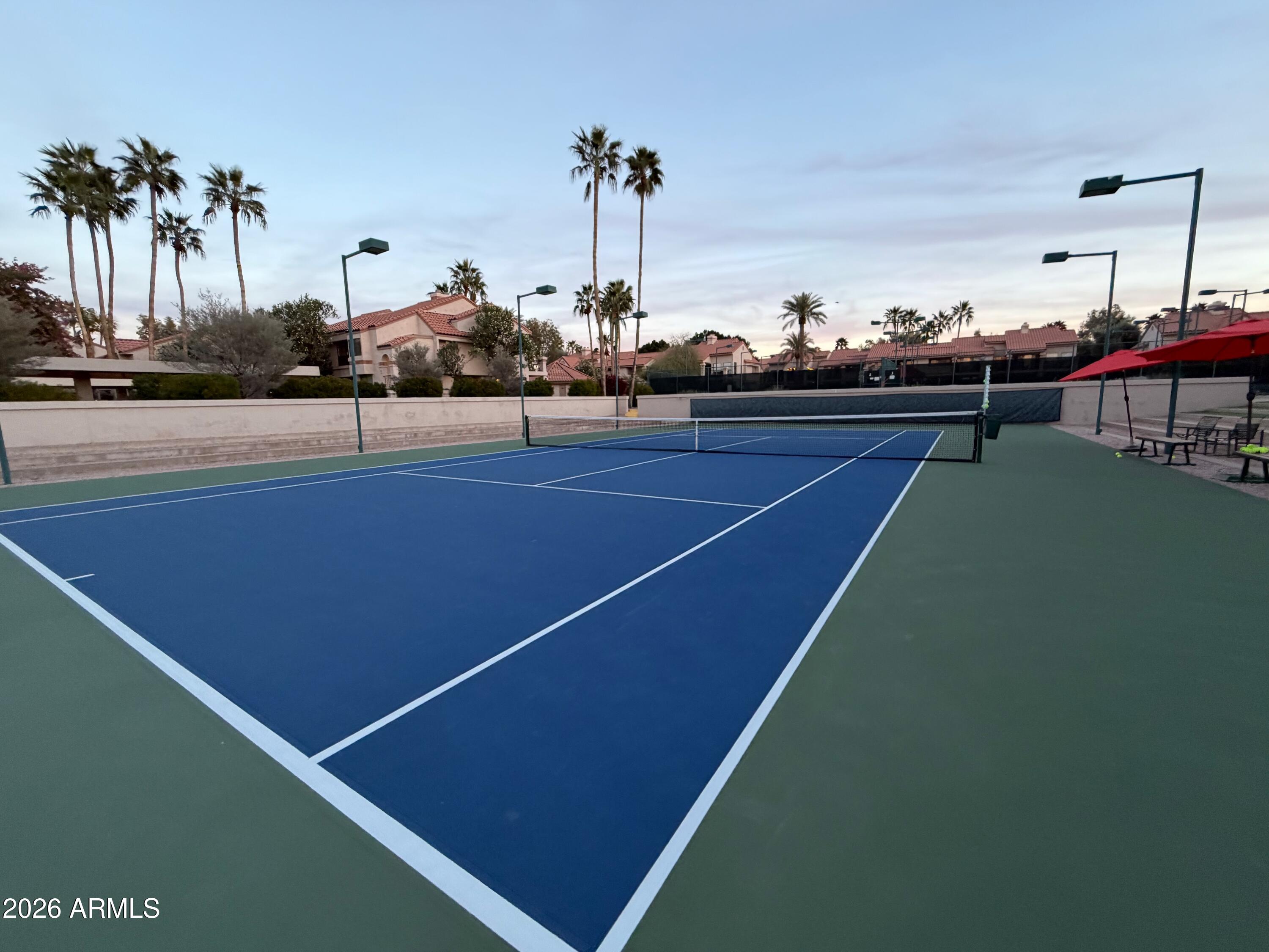 9705 E MOUNTAIN VIEW Road 1126