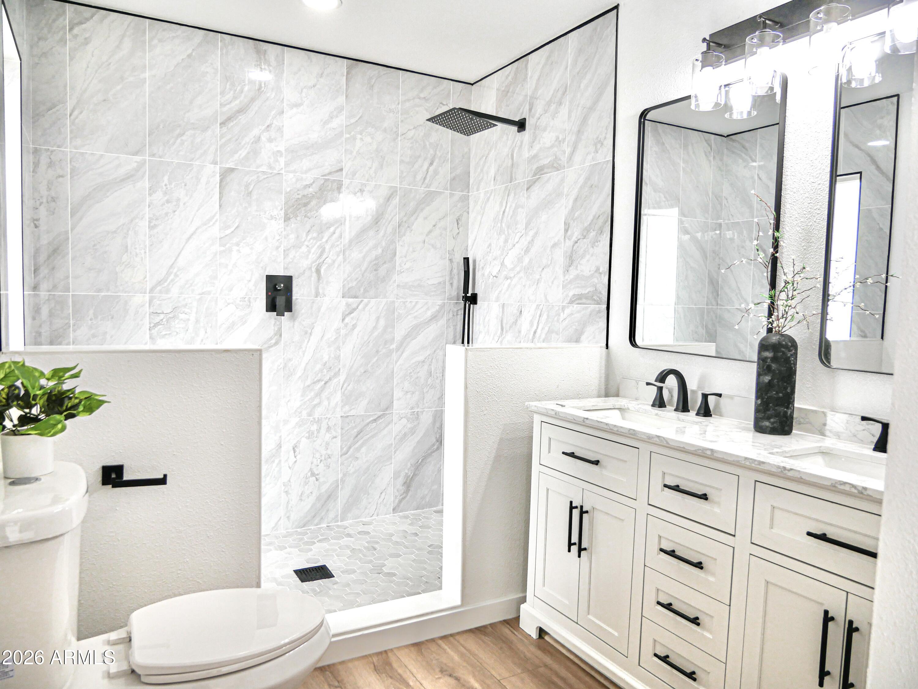 6401 E EUGIE Terrace