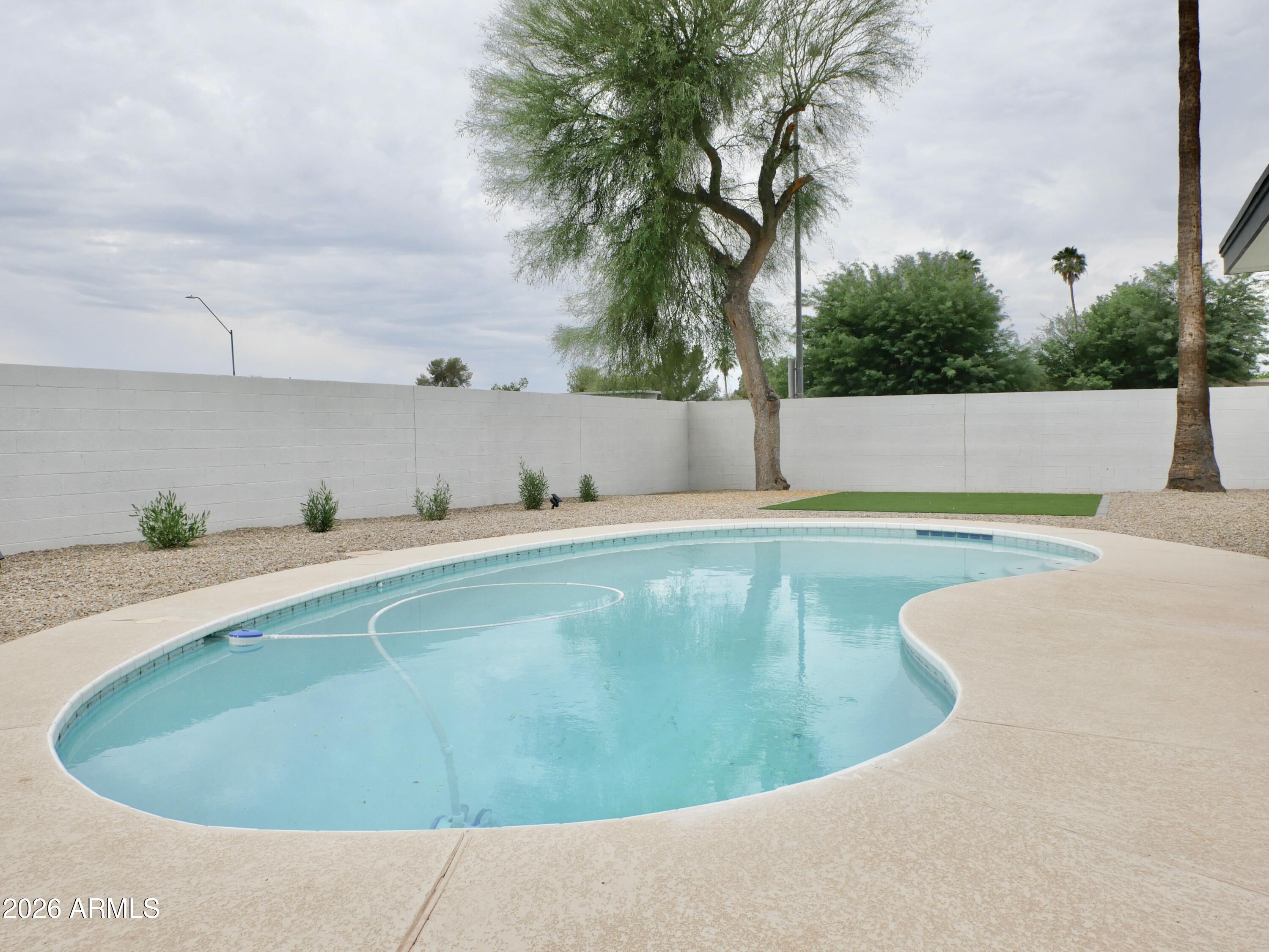 6401 E EUGIE Terrace