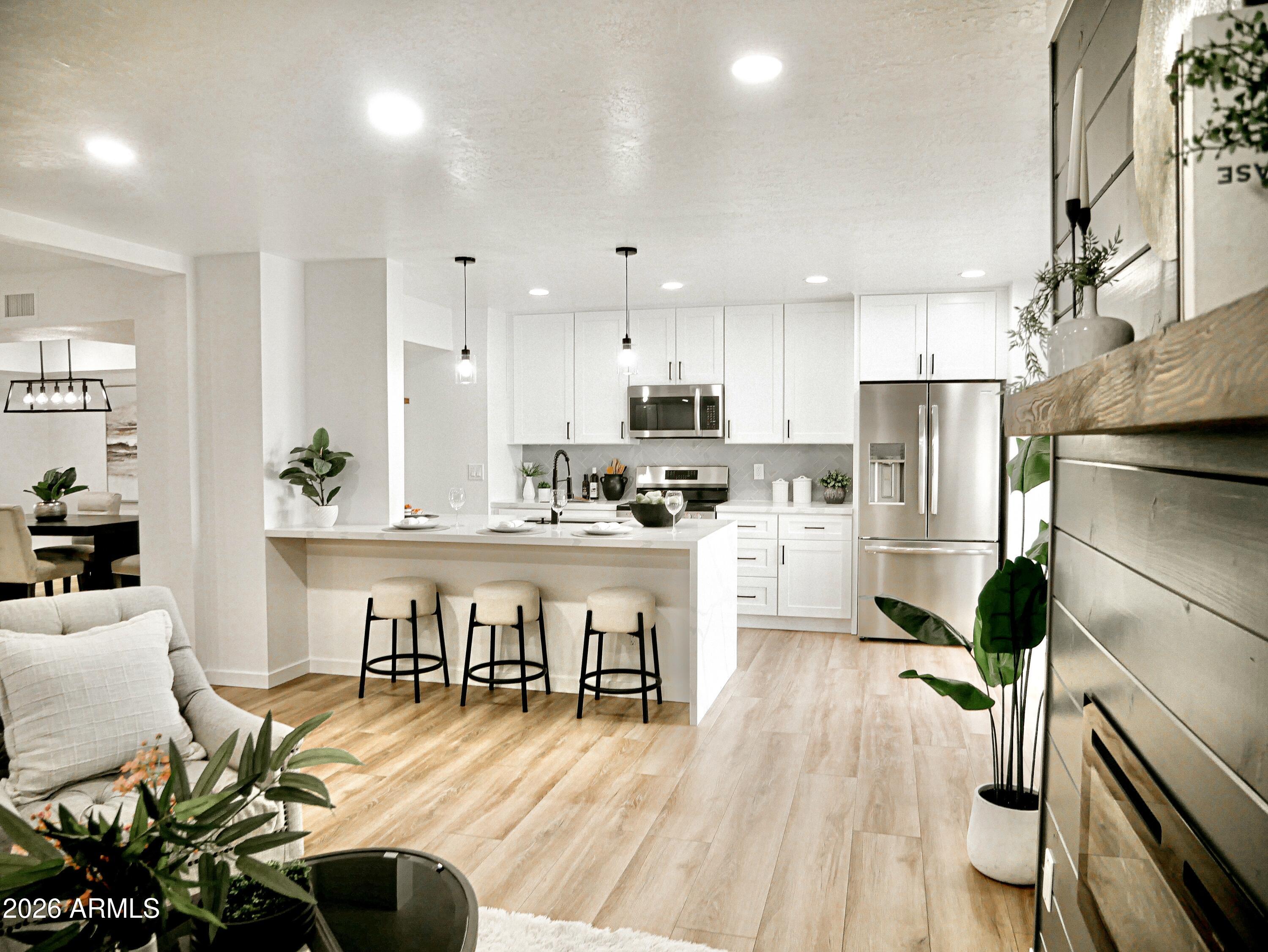 6401 E EUGIE Terrace