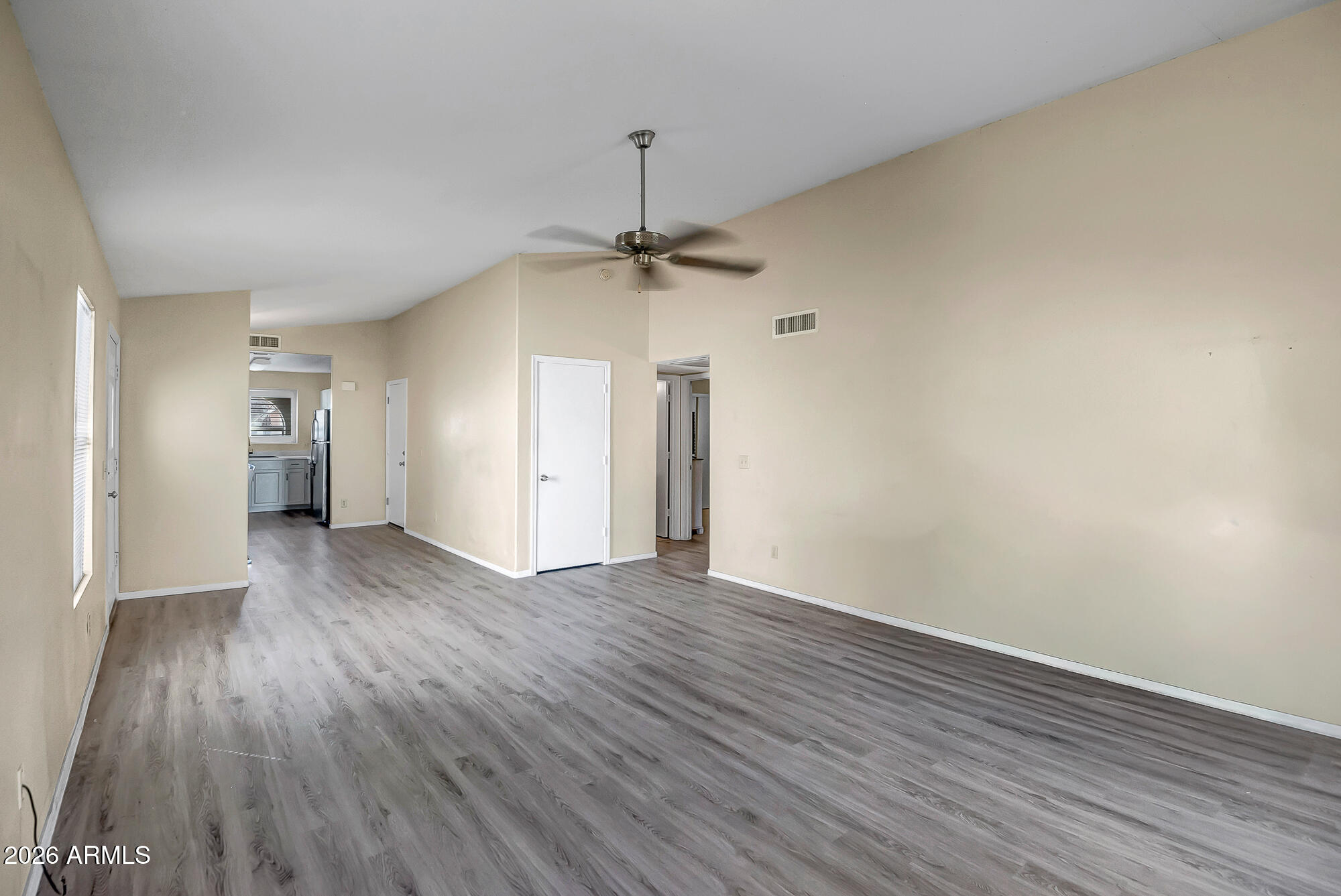 7950 W PARADISE Drive