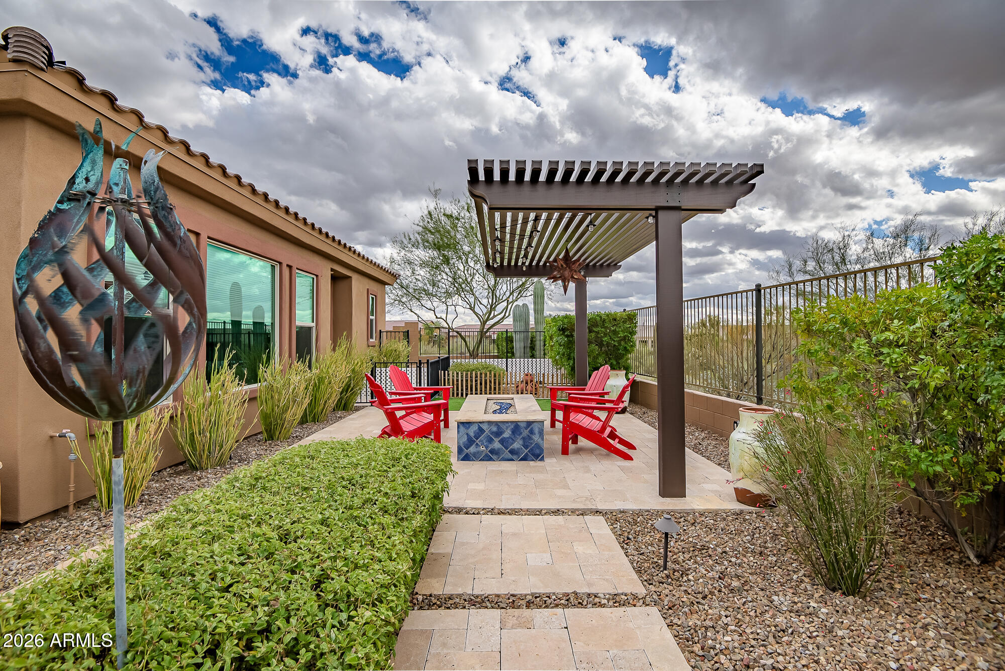 6024 E BRAMBLE BERRY Lane